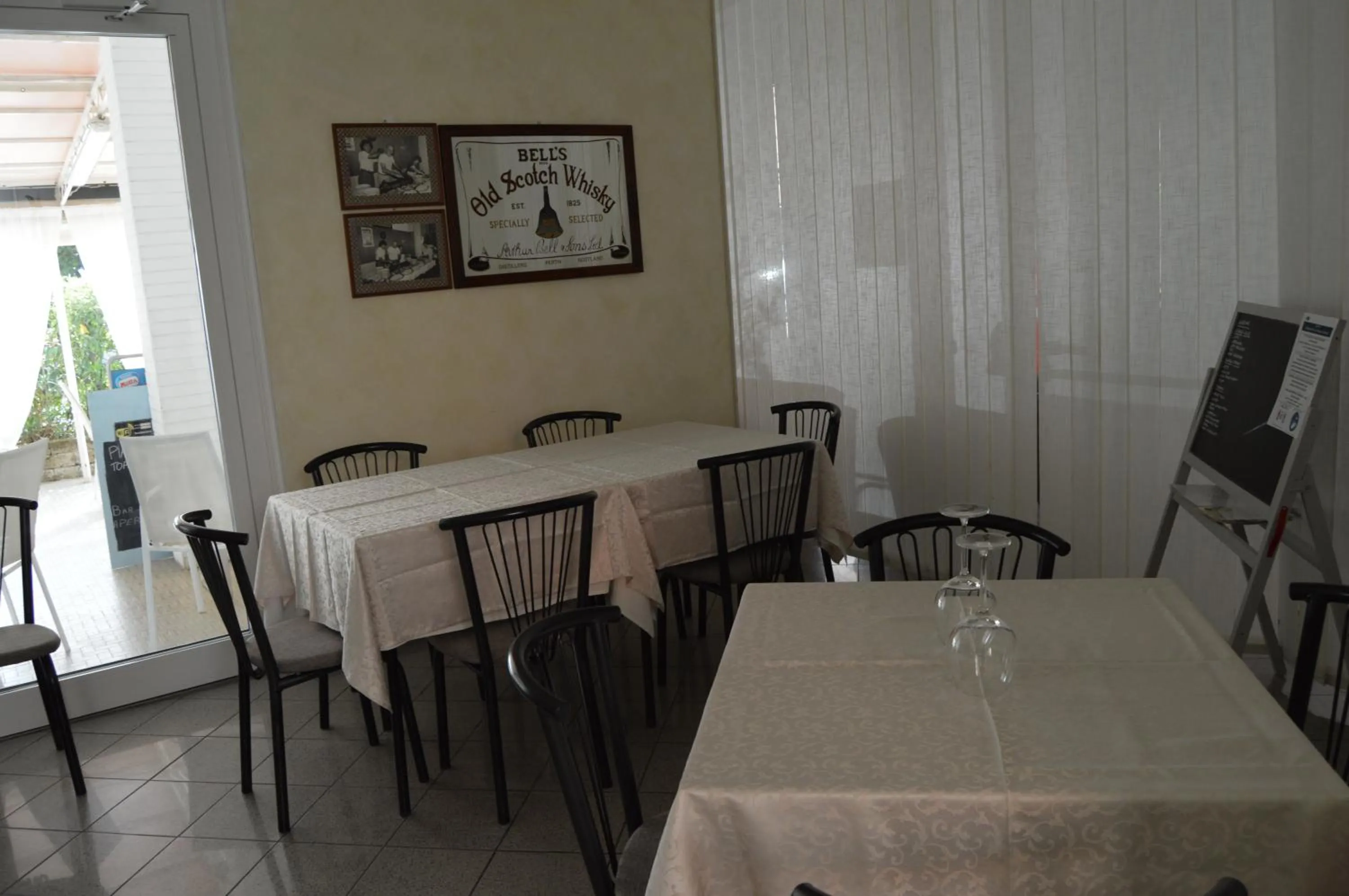 Restaurant/places to eat in Pensione Rossi