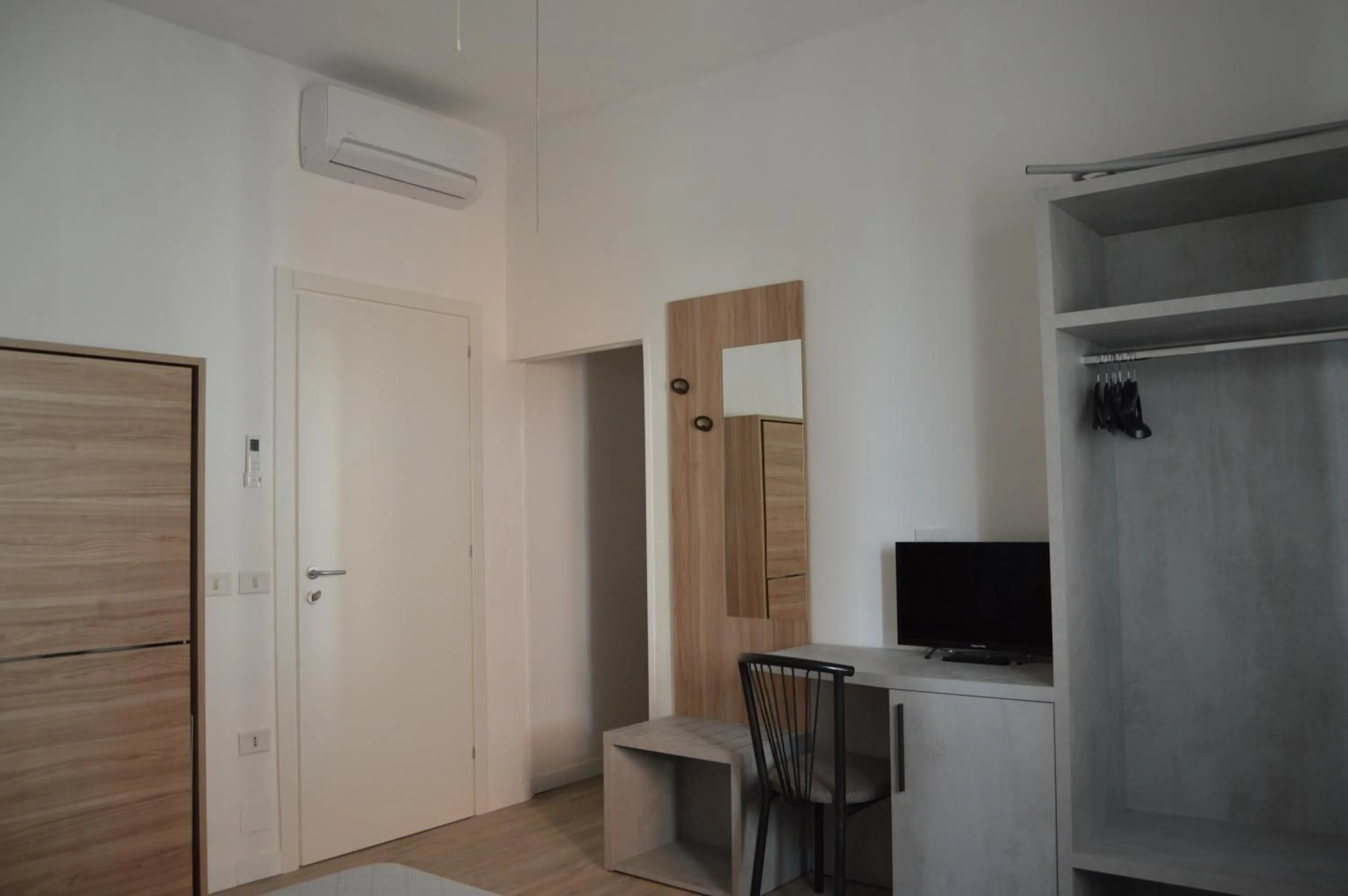 Photo of the whole room in Pensione Rossi