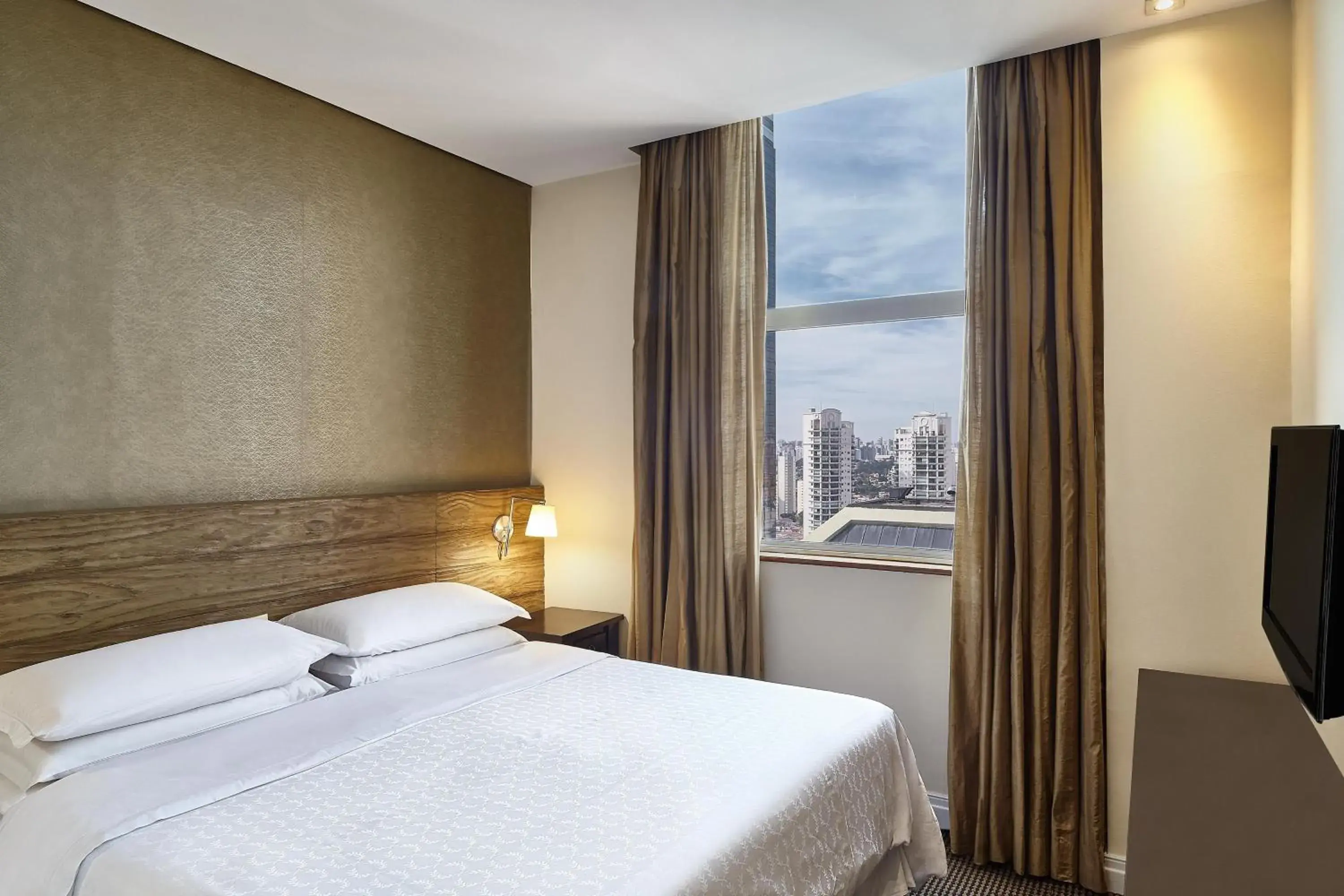 Executive Suite,1 Bedroom, 1 king Bed in Sheraton São Paulo WTC Hotel Executive Suite,1 Bedroom, 1 king Bed in Sheraton São Paulo WTC Hotel