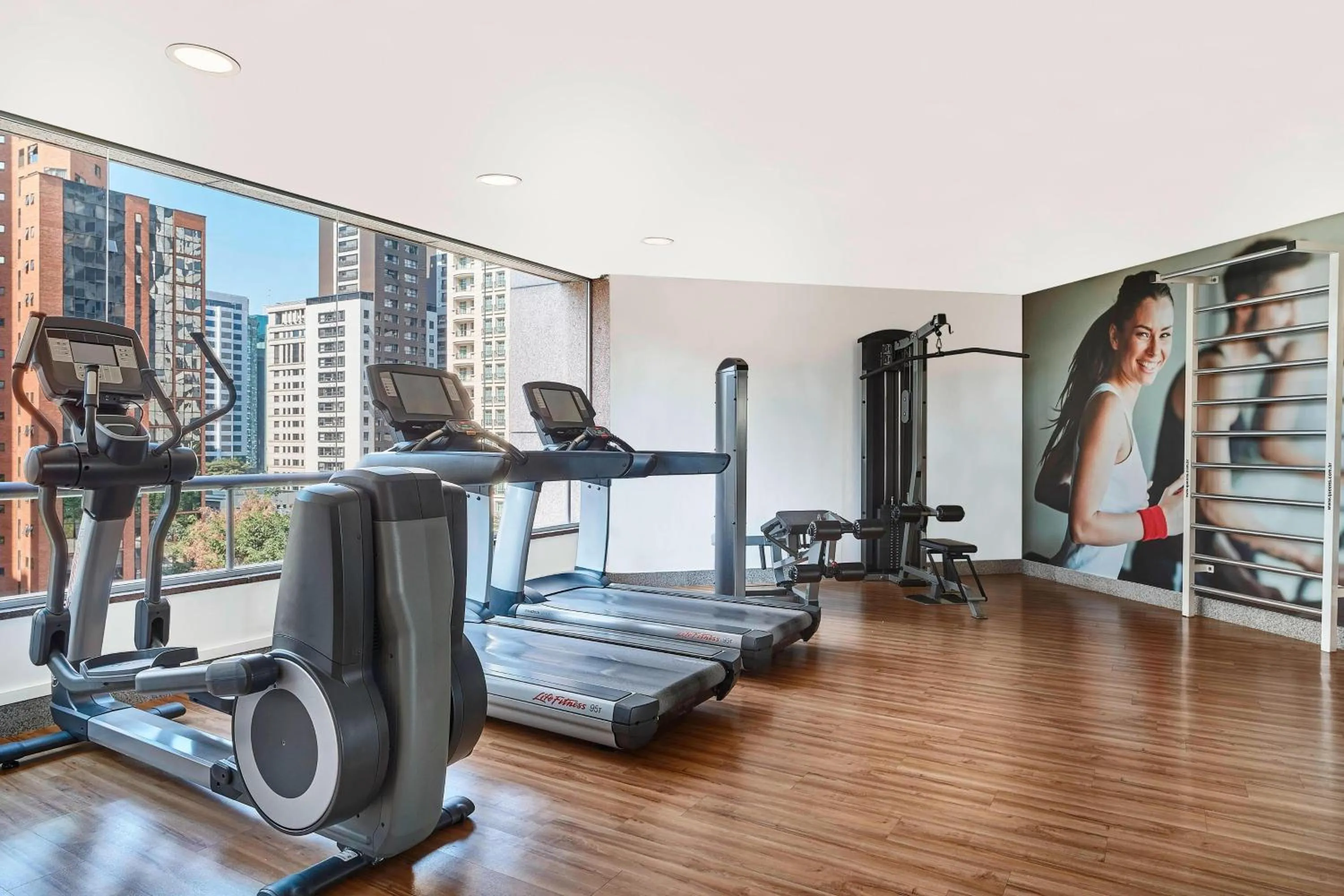 Fitness centre/facilities in Sheraton São Paulo WTC Hotel