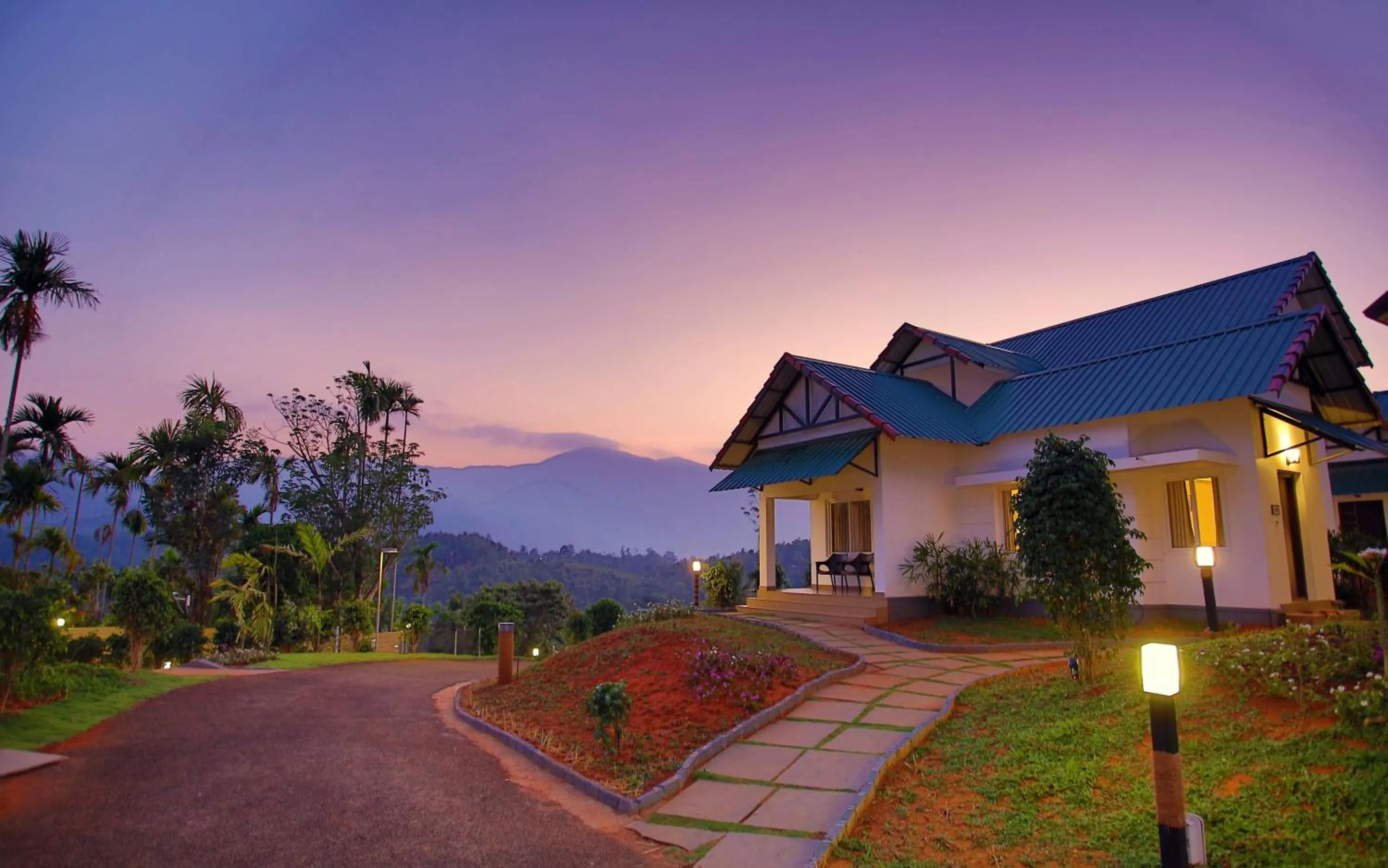 Mountain view in The Leaf Munnar