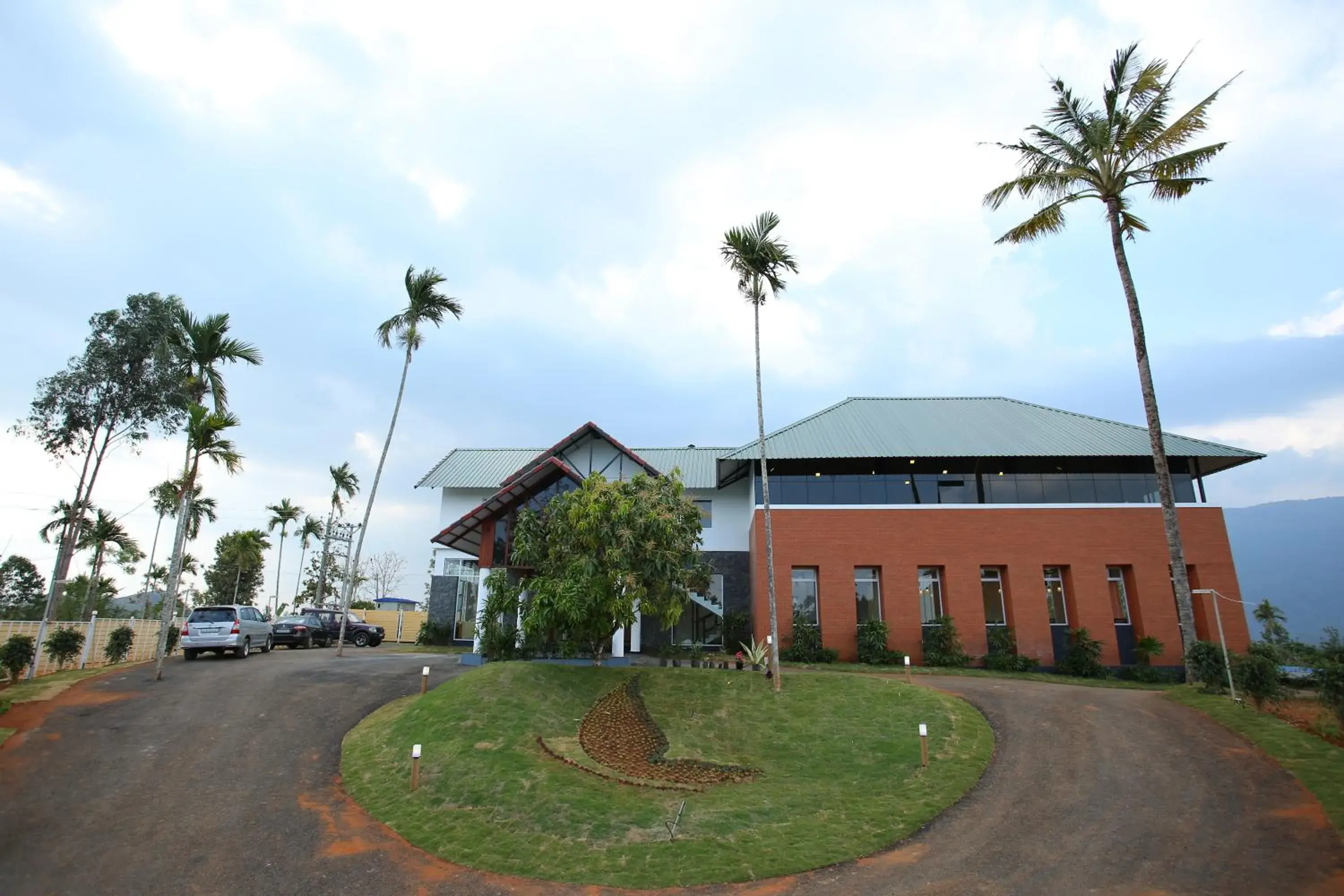 Facade/entrance in The Leaf Munnar Facade/entrance in The Leaf Munnar