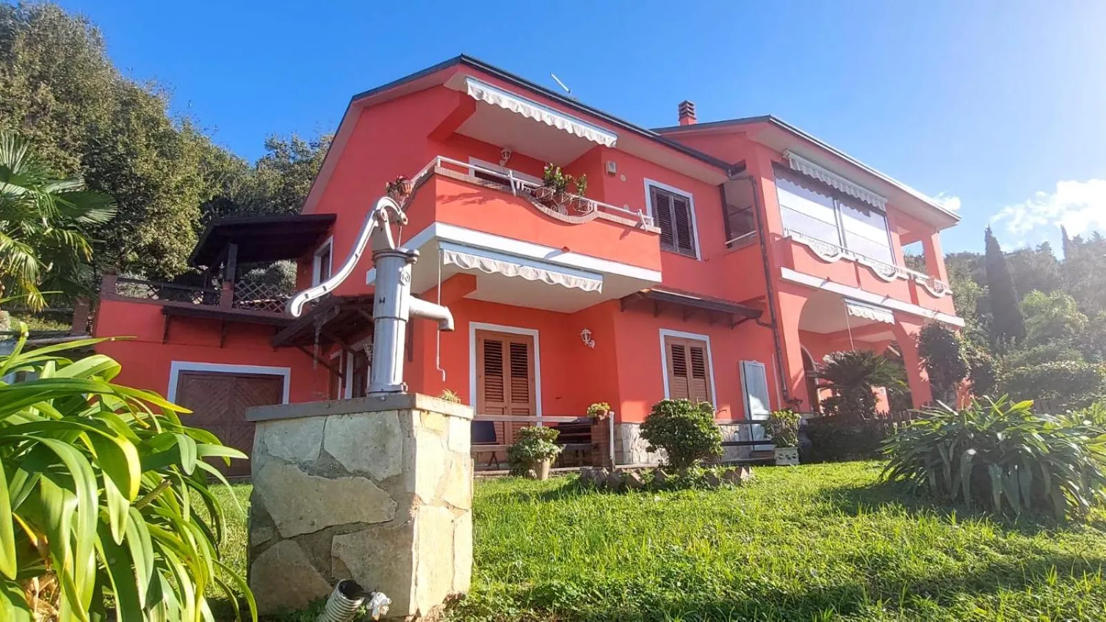 Villa Giraluna