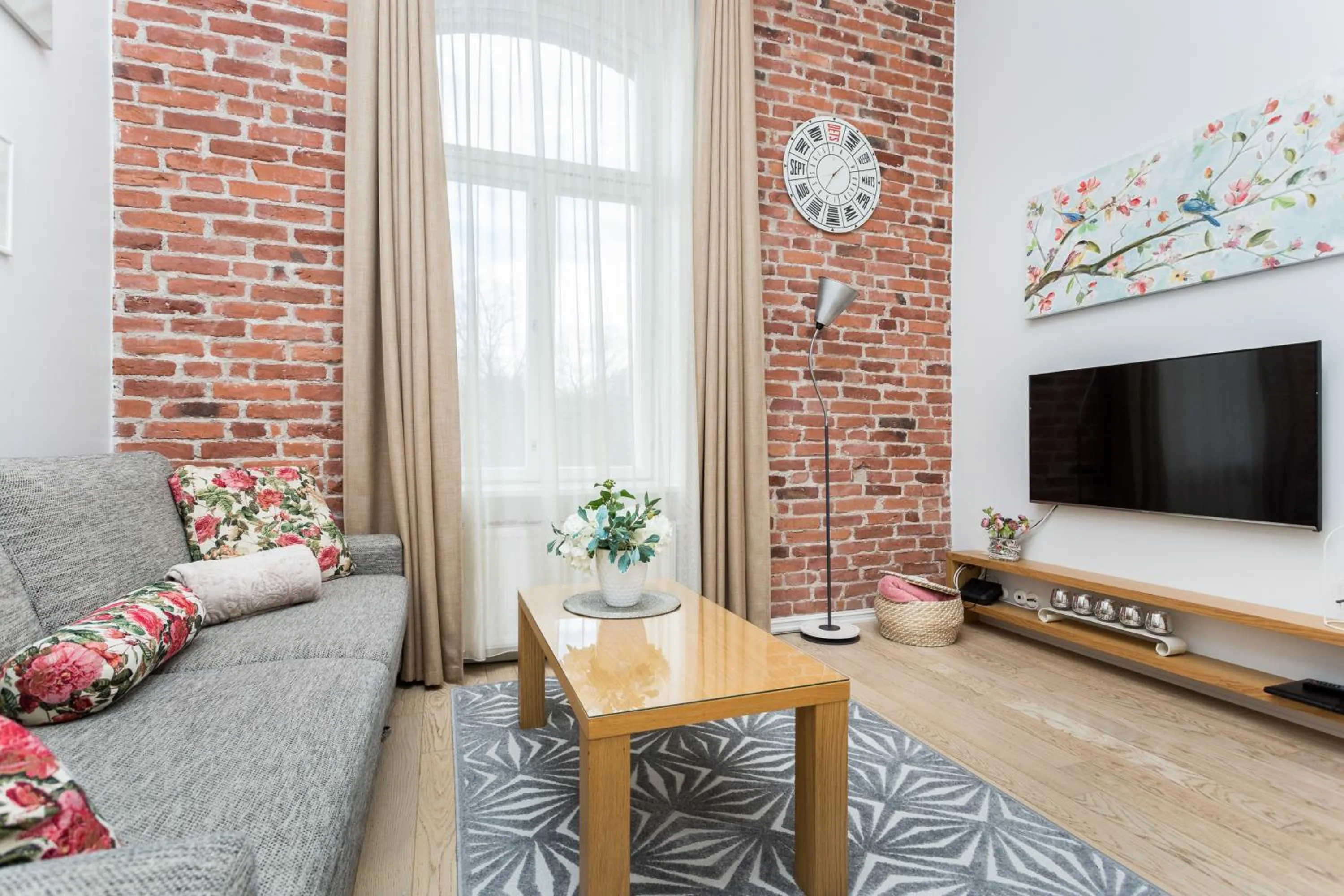 Photo of the whole room in Angleterre Apartments