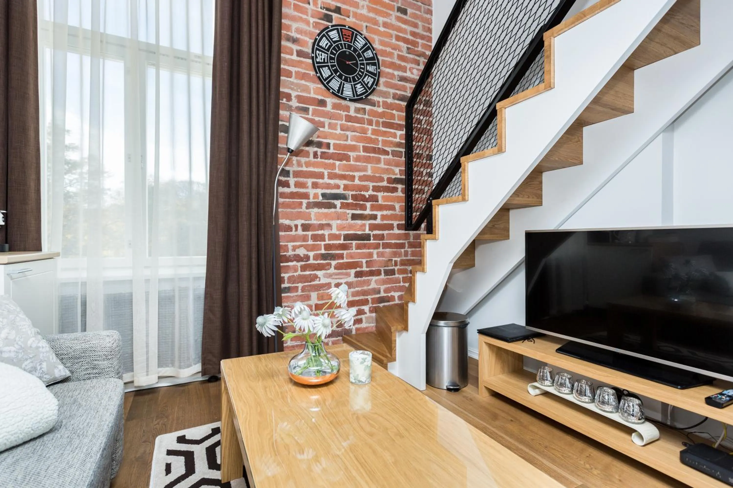 Photo of the whole room in Angleterre Apartments