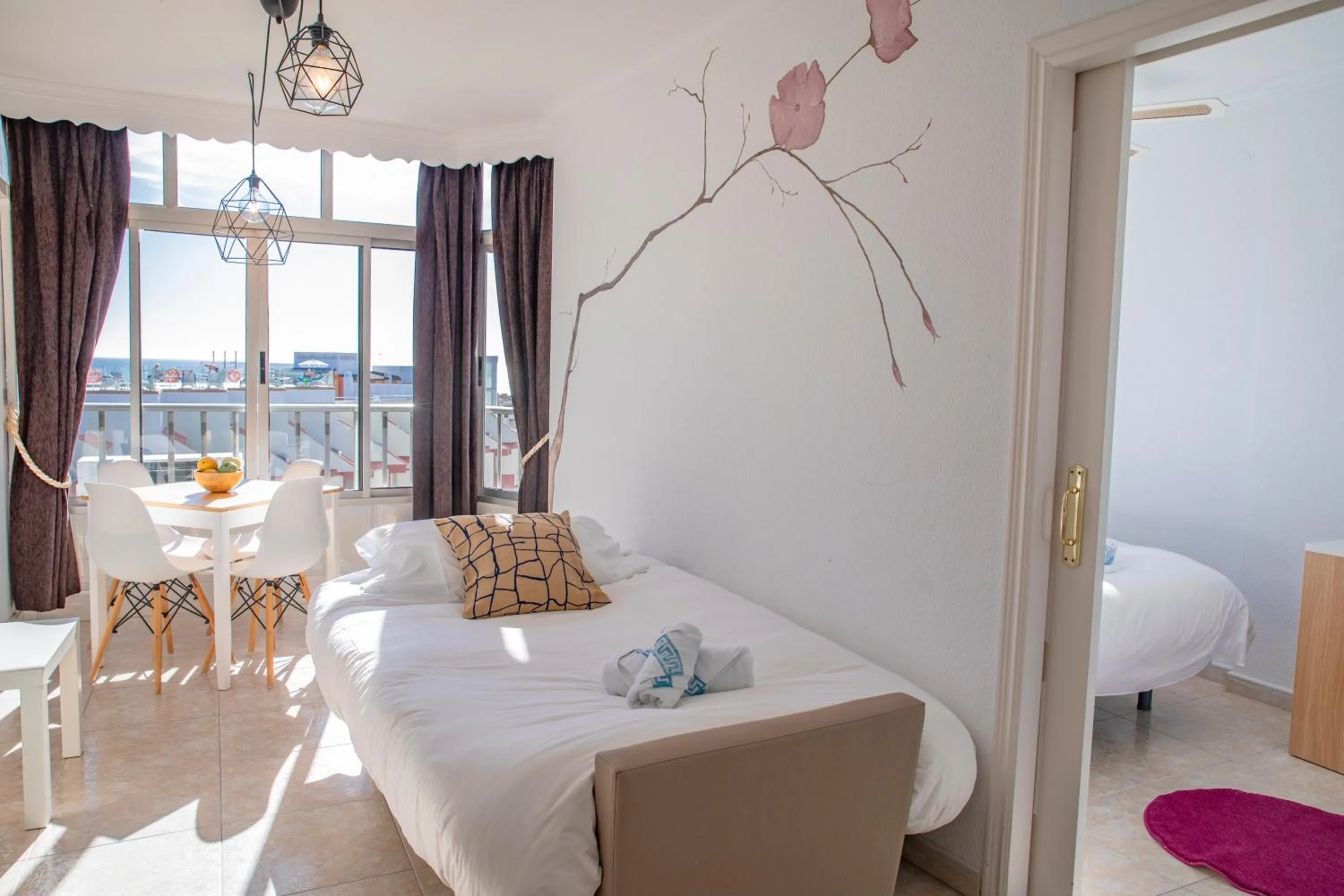 Bed in Palm Beach Club Apartamentos Carihuela