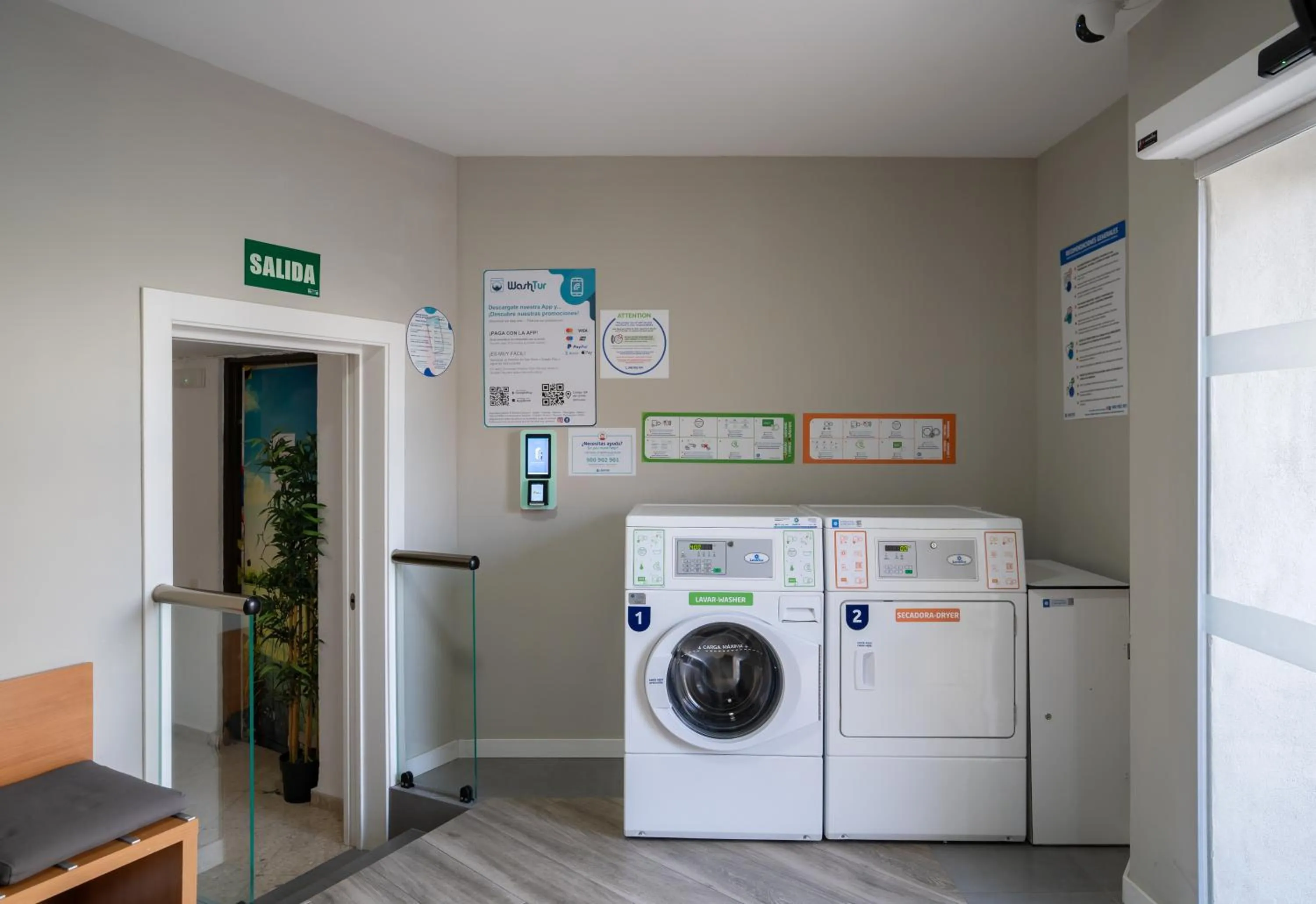 laundry in Palm Beach Club Apartamentos Carihuela