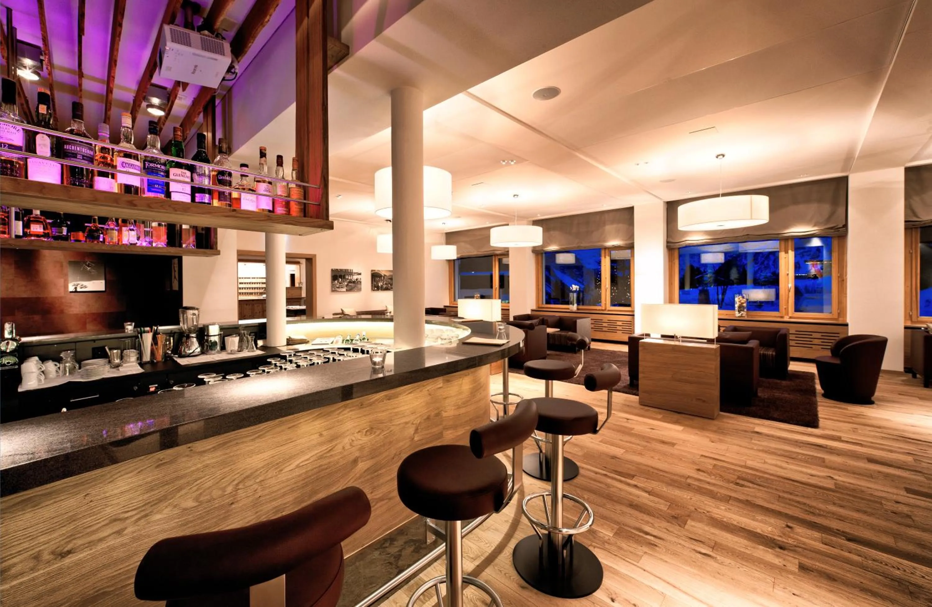 Lounge or bar in Golf- & Sporthotel Hof Maran