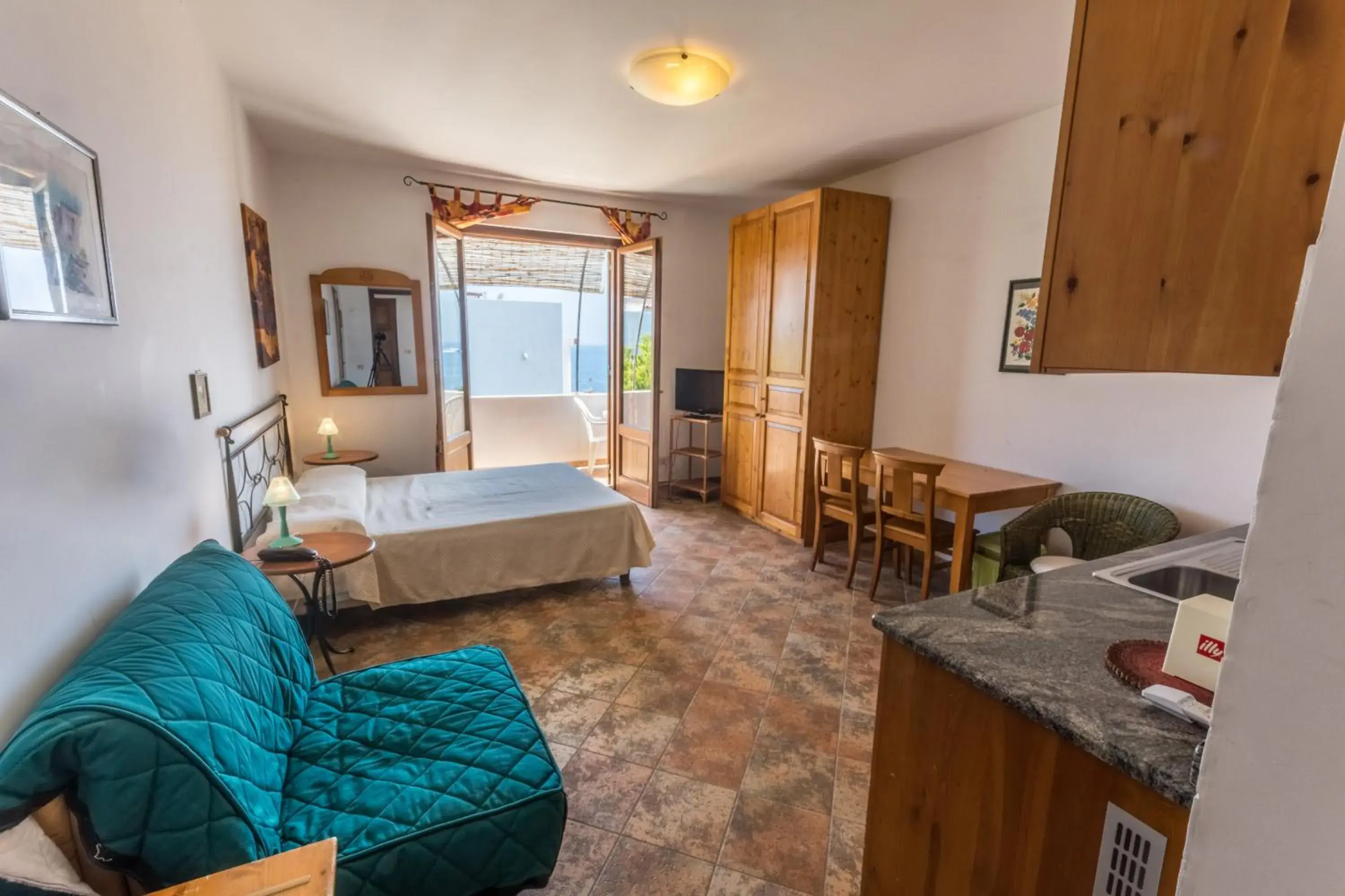 Standard Double or Twin Room in Residence Hotel Baia Portinenti Standard Double or Twin Room in Residence Hotel Baia Portinenti