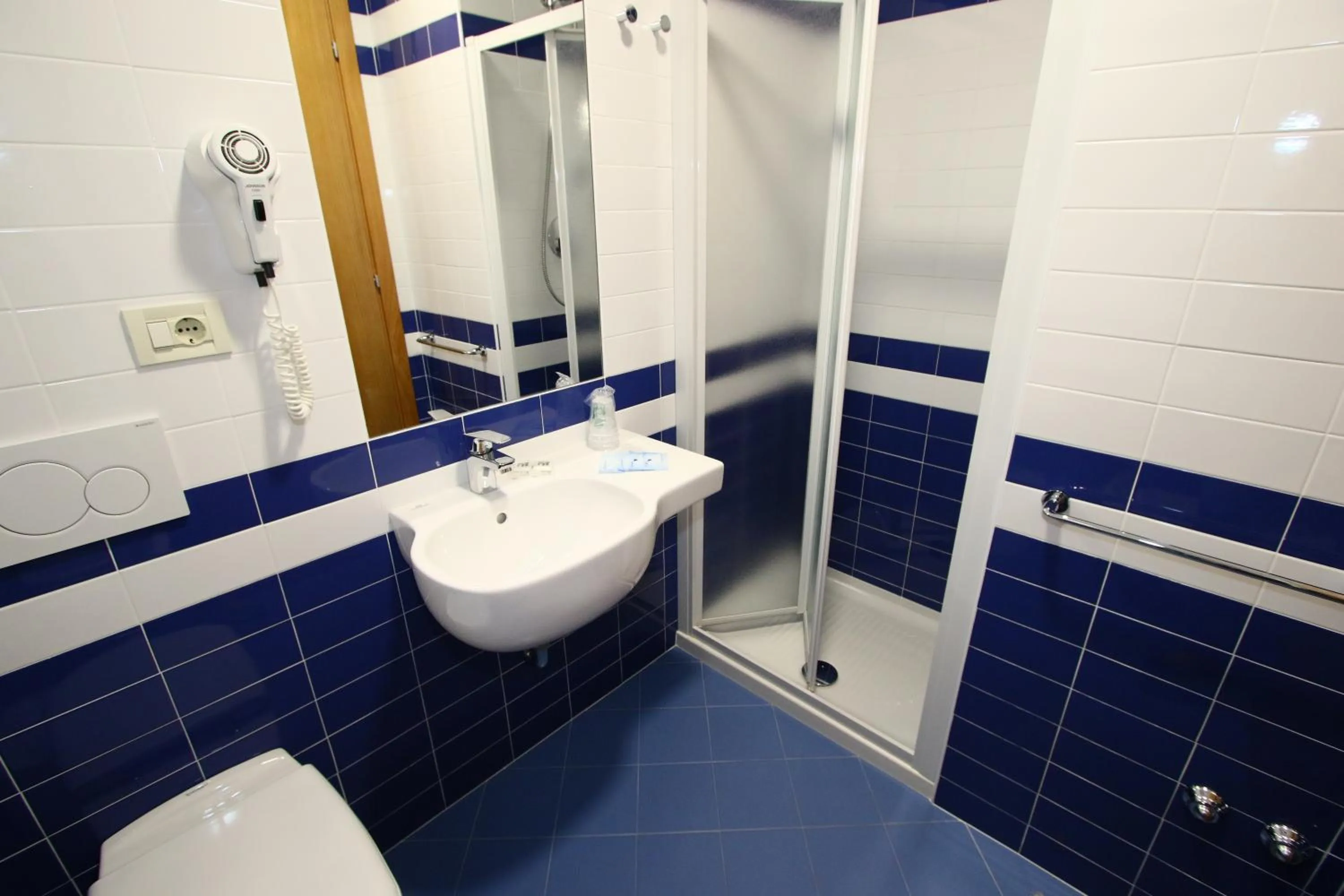 Bathroom in Hotel Boom