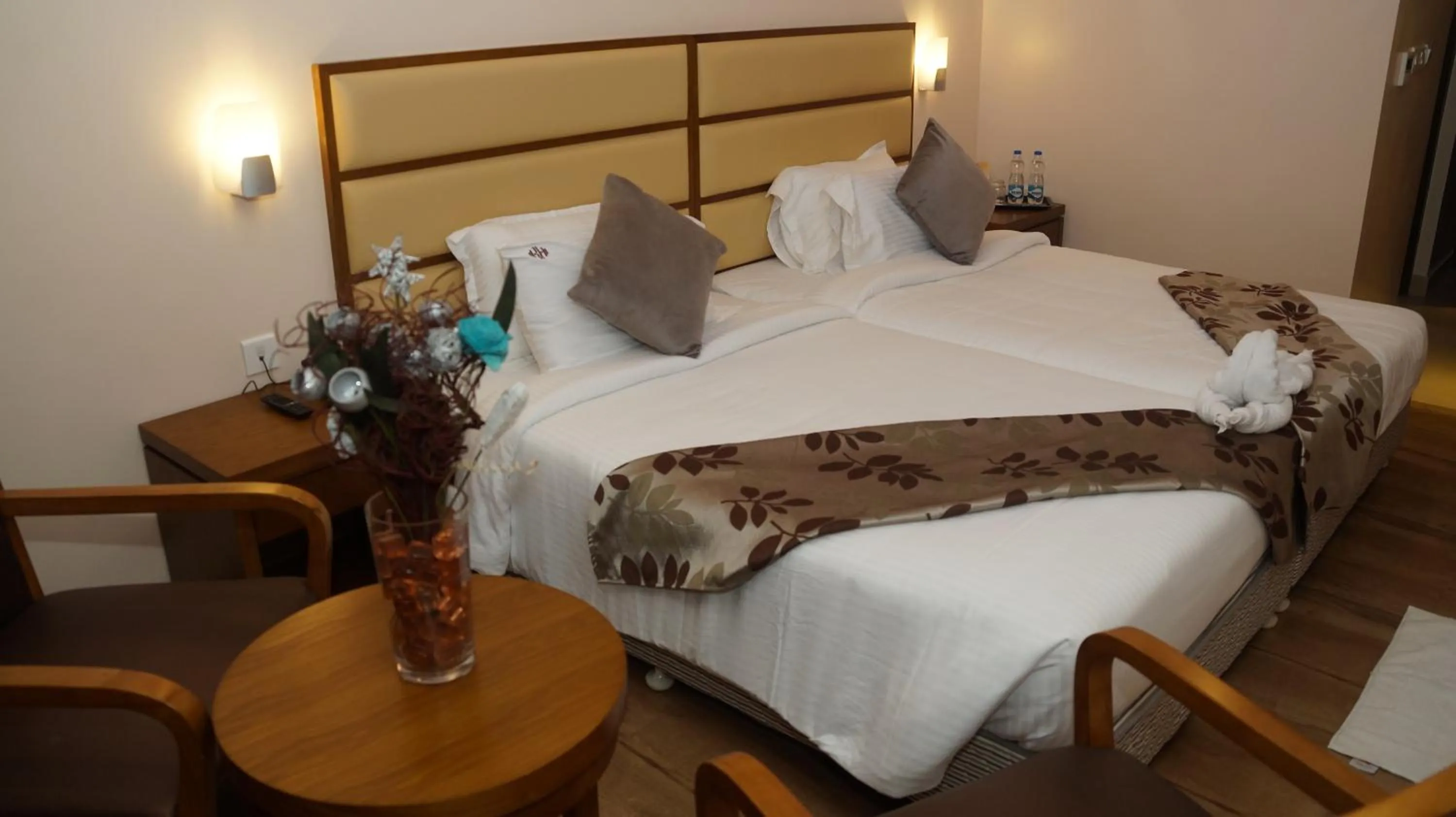 Bedroom, Bed in Kani Residency Hotel