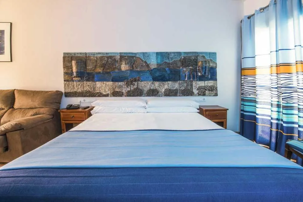 Bed in Hotel de Naturaleza Rodalquilar & Spa Cabo de Gata