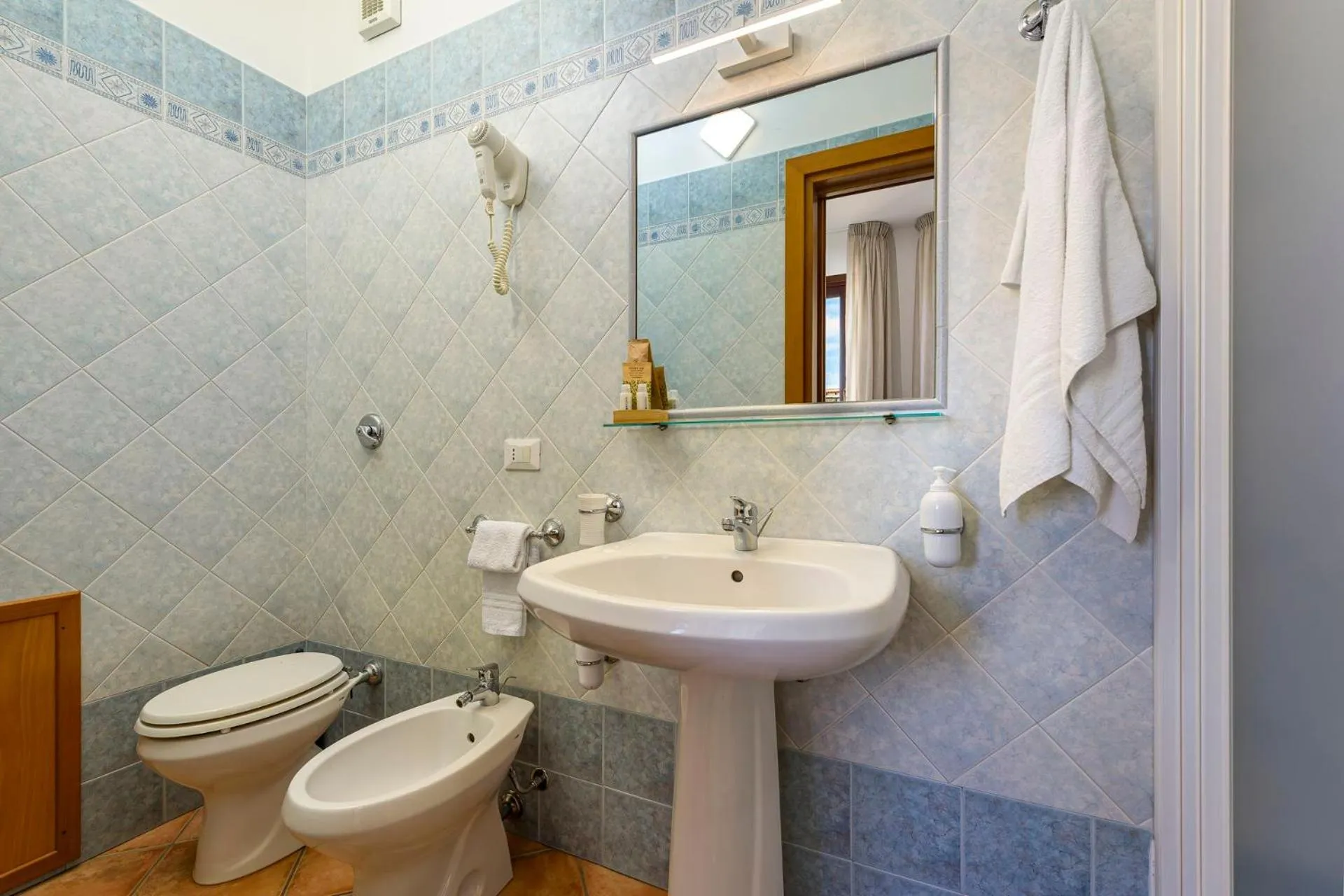 Shower in Sun Garden