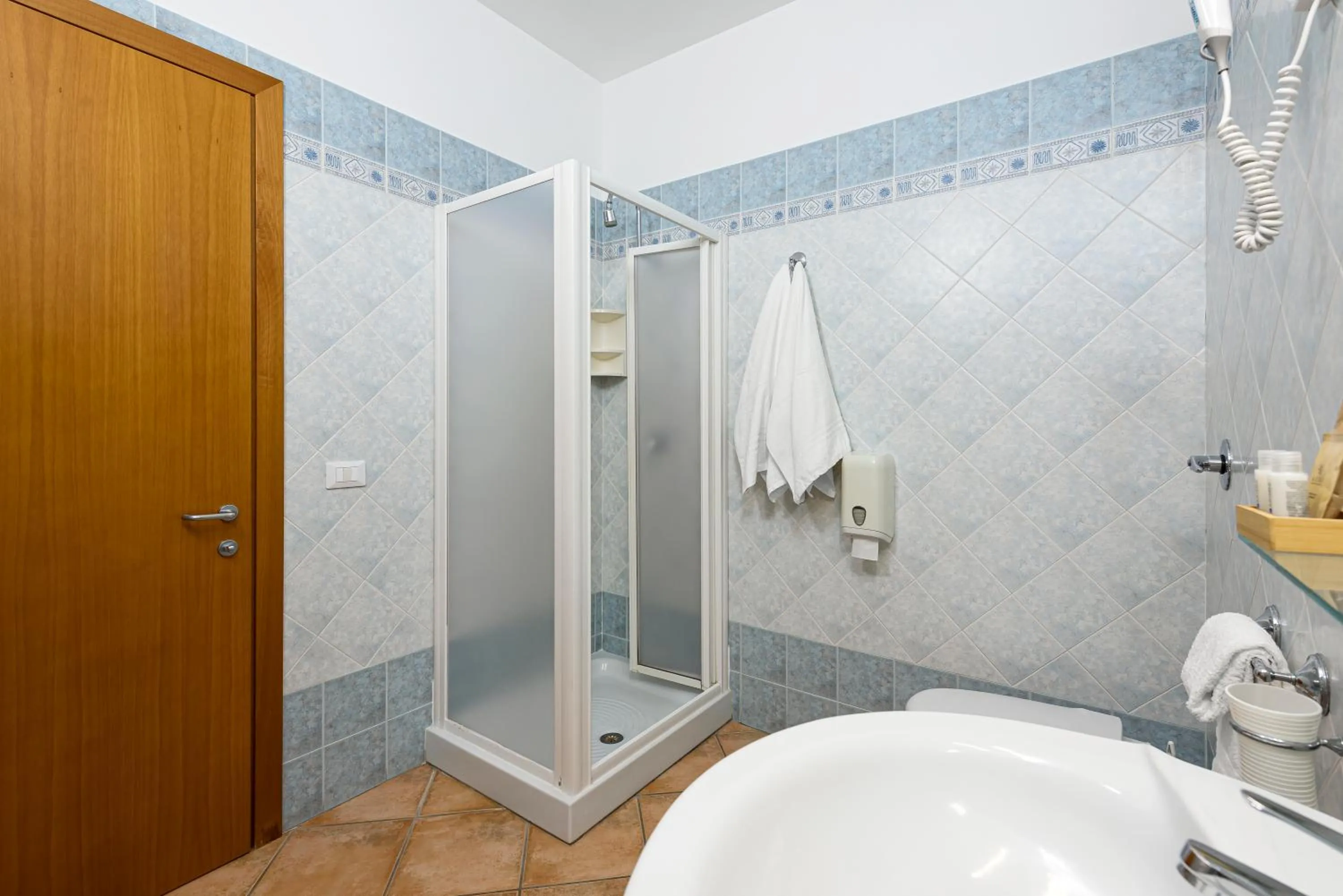 Shower in Sun Garden