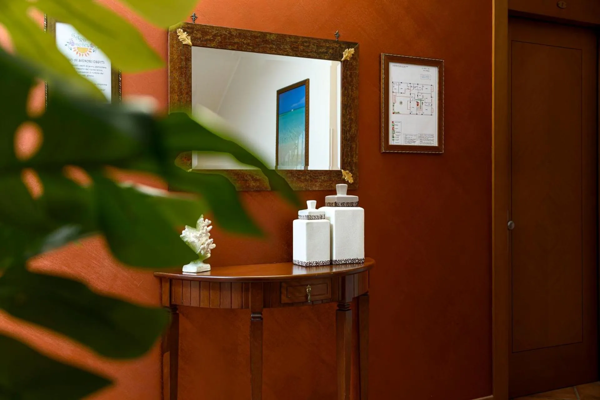 Decorative detail in Sun Garden