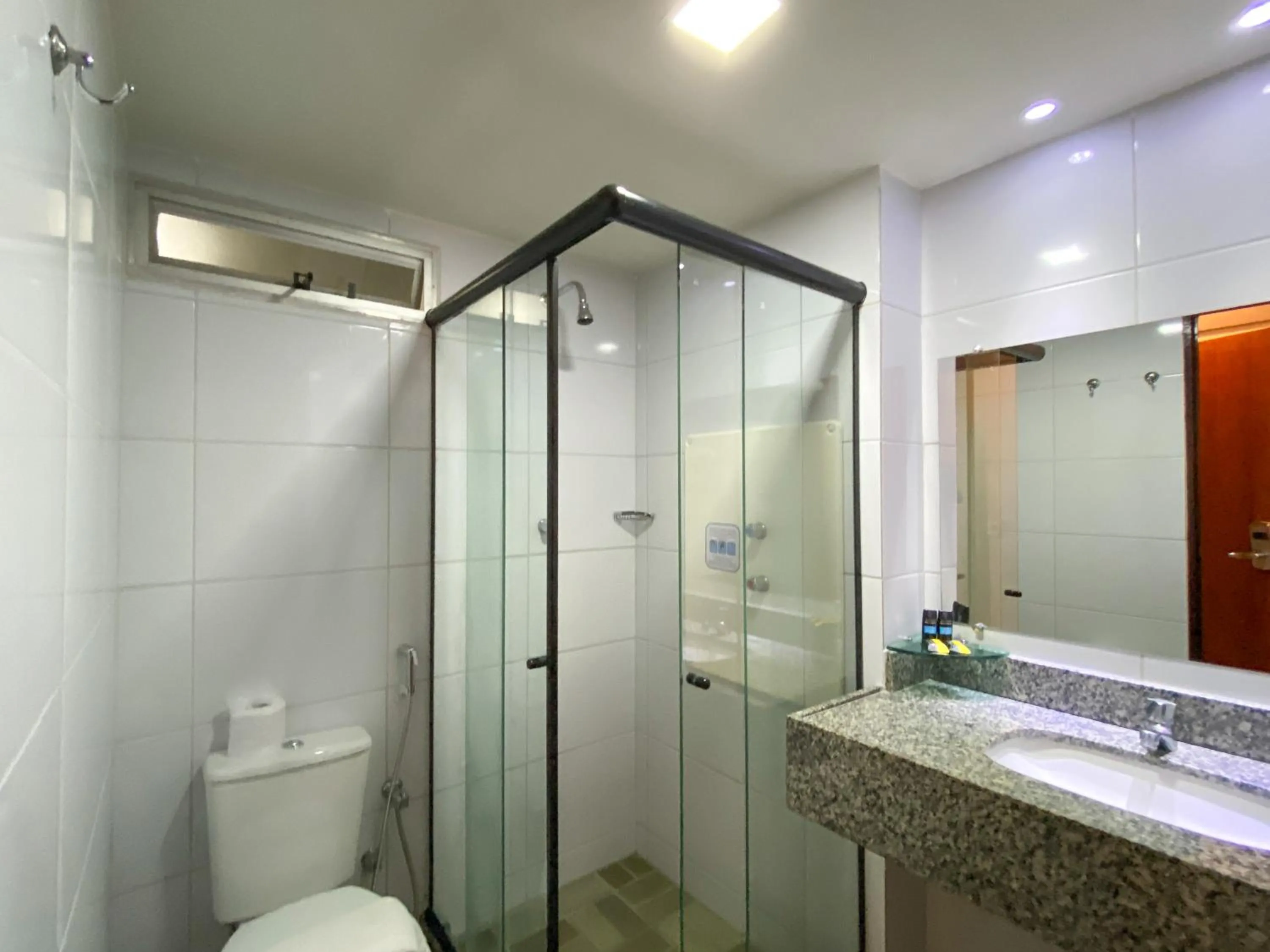 Toilet in Hotel Caiçara João Pessoa