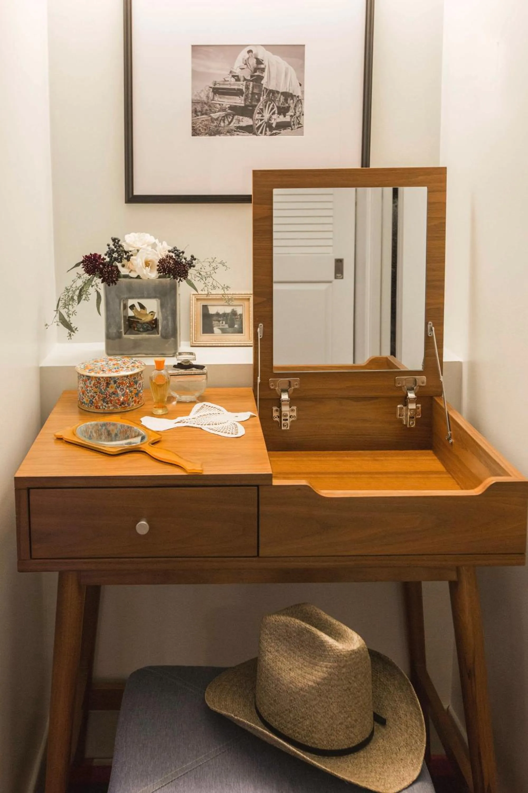 Bedroom in Graduate by Hilton Lincoln