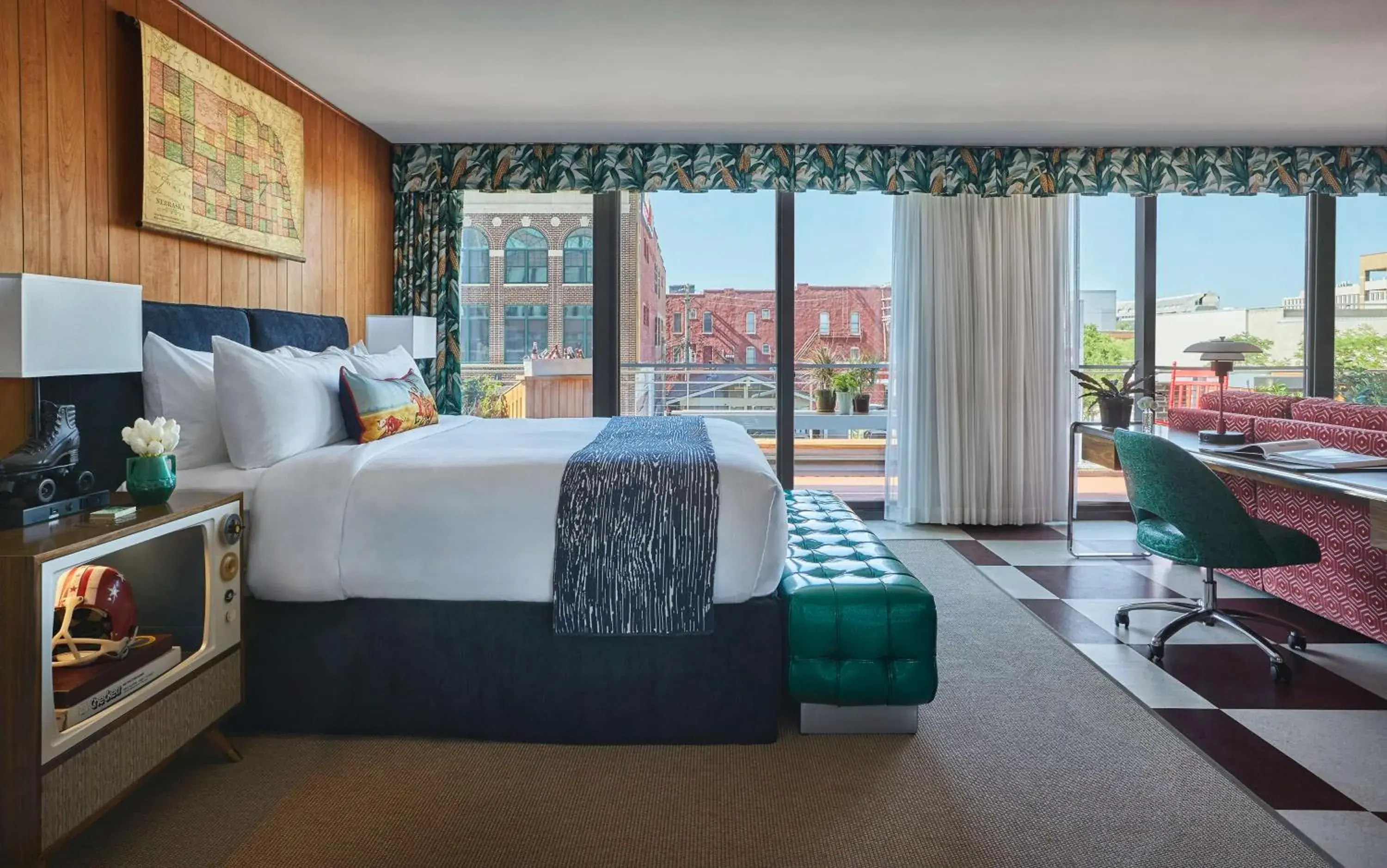 Bed in Graduate by Hilton Lincoln Bed in Graduate by Hilton Lincoln