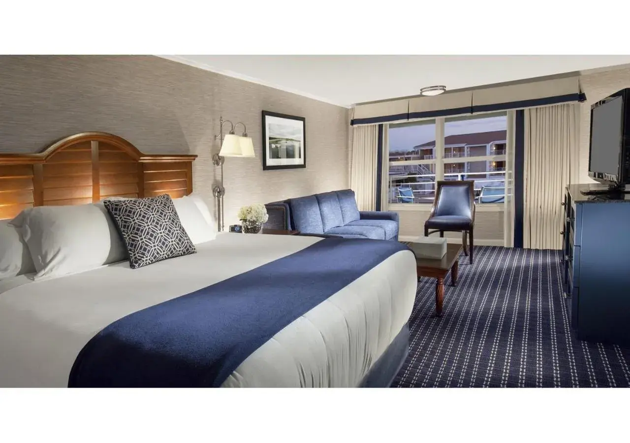 Decorative detail, Bed in Hyannis Harbor Hotel Decorative detail, Bed in Hyannis Harbor Hotel