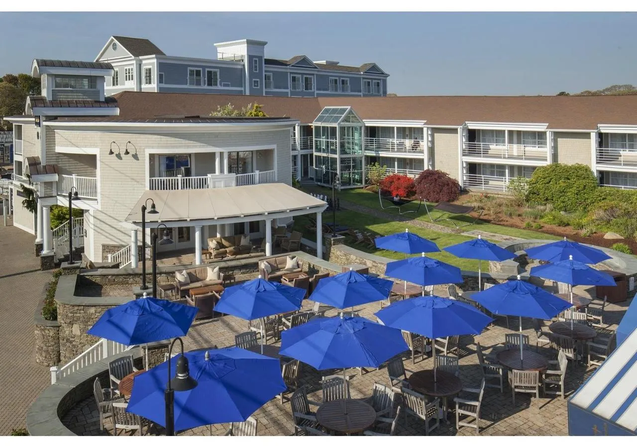 Facade/entrance in Hyannis Harbor Hotel