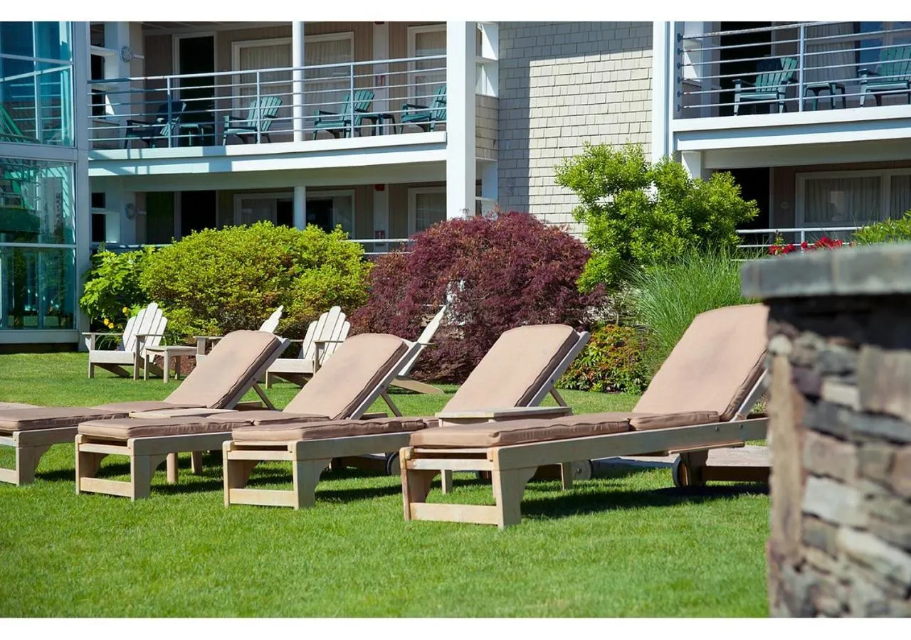 Garden in Hyannis Harbor Hotel