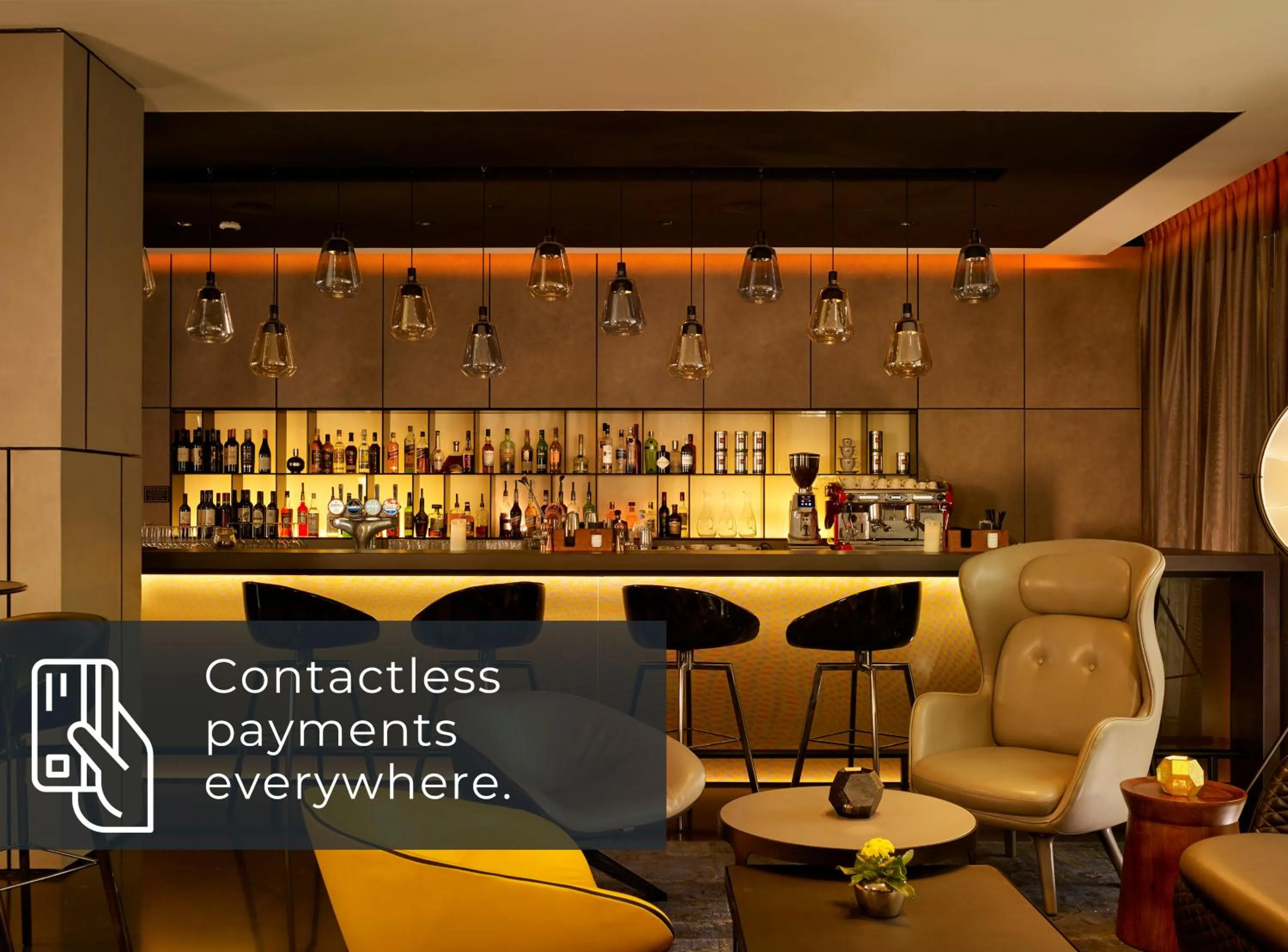 Lounge or bar in Park Plaza London, Park Royal