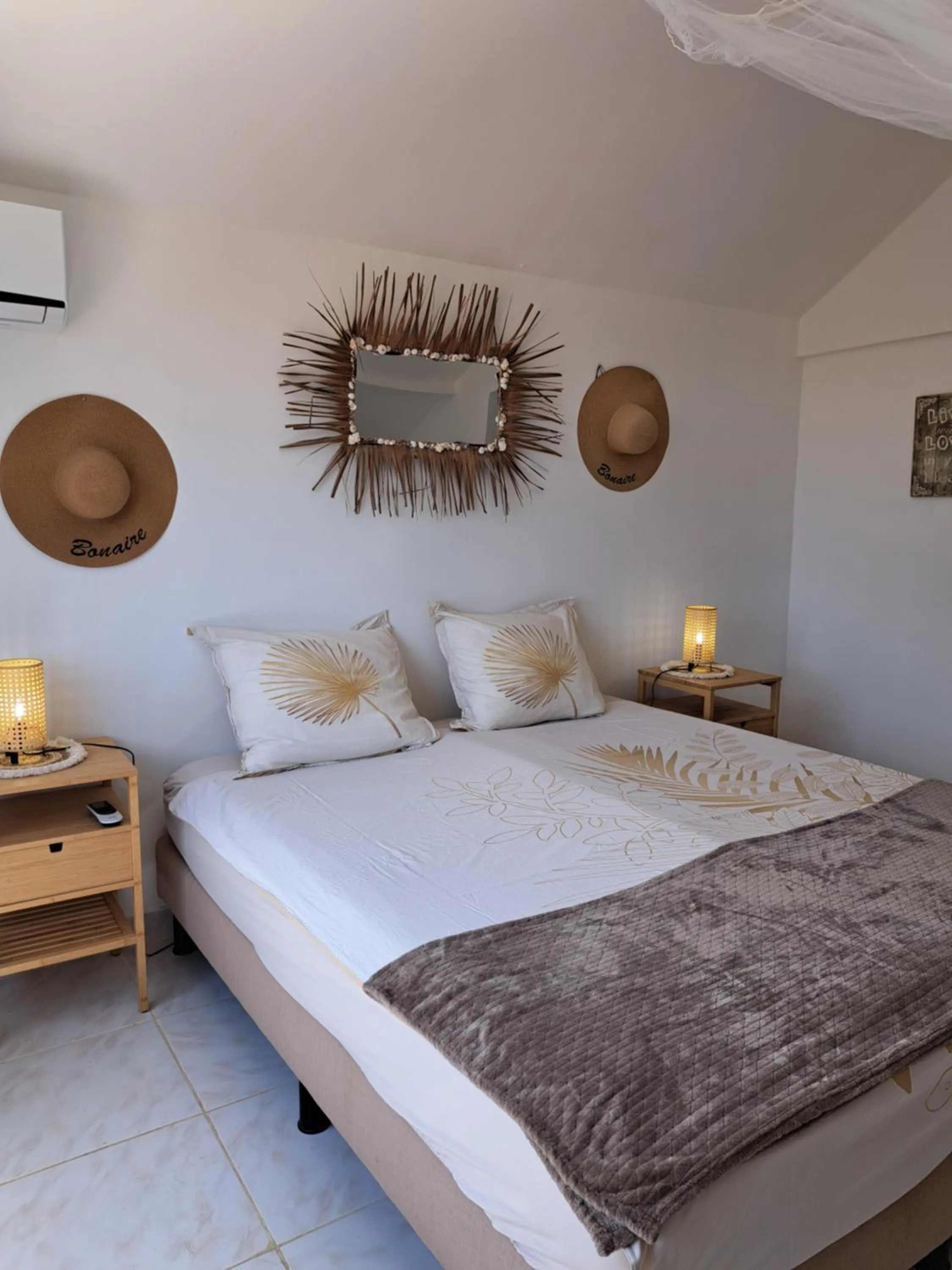 Bedroom, Bed in BnBBonaire near the ocean