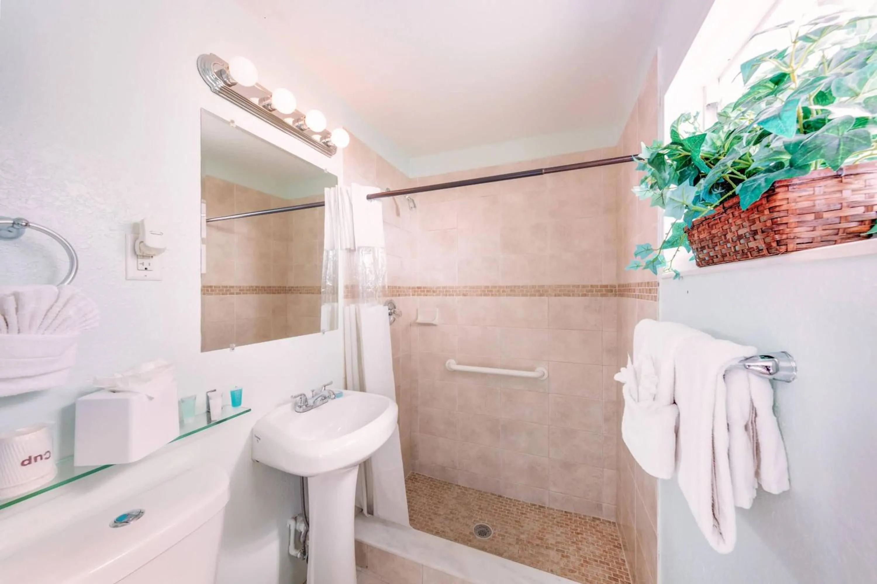 Bathroom in Creekside Inn