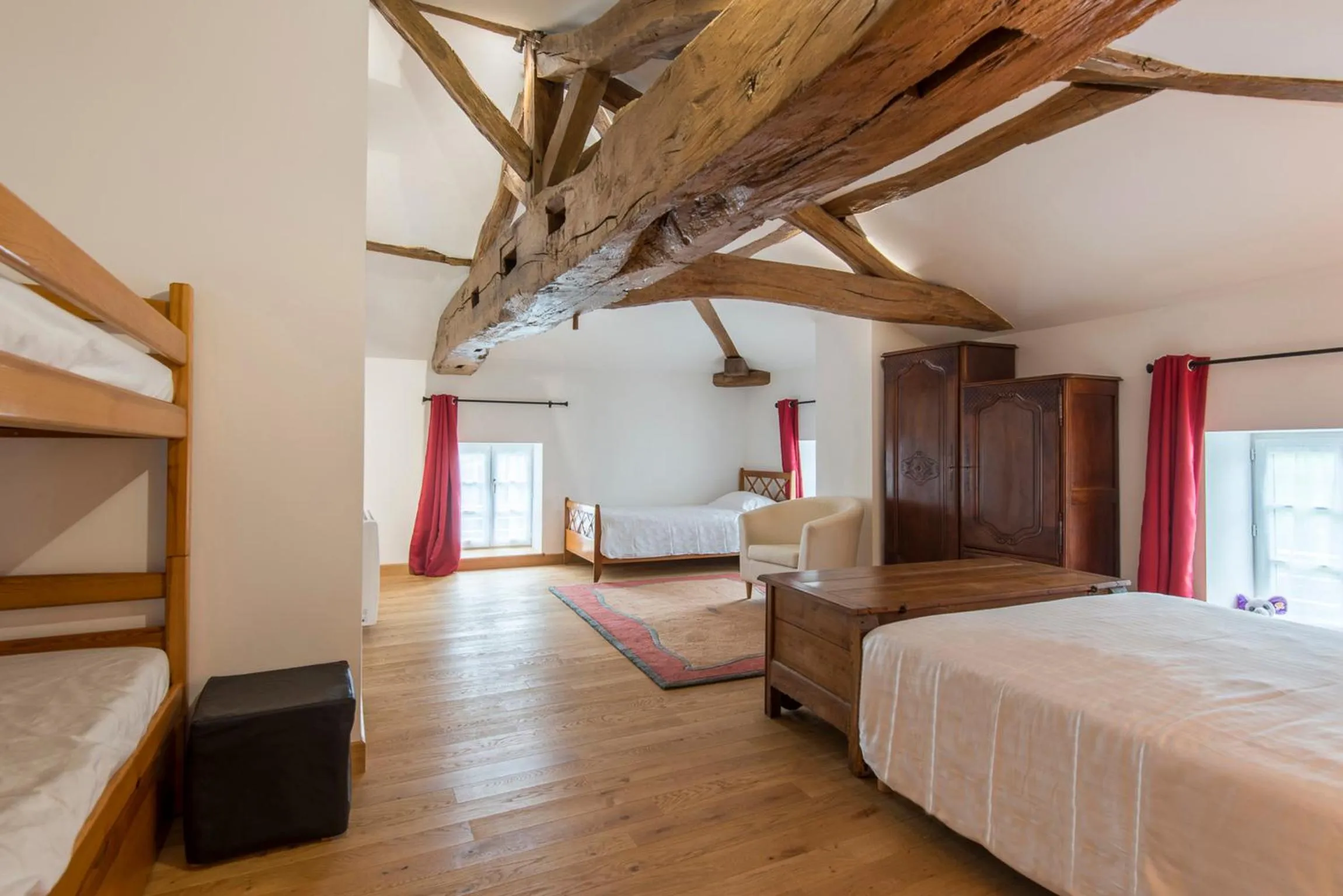 Photo of the whole room in Le Logis D'Azé