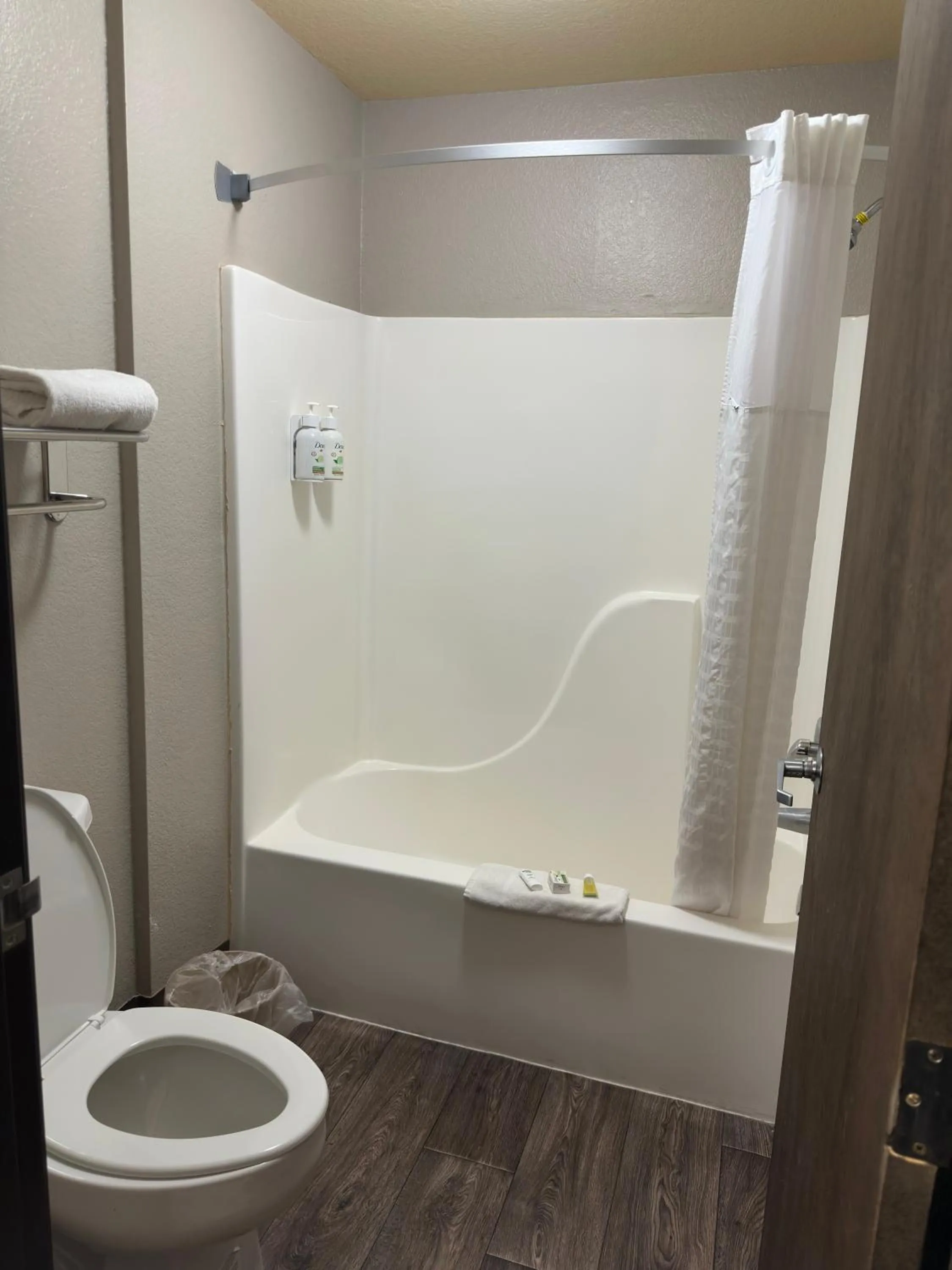 Baymont Inn & Suites by Wyndham Lincoln NE