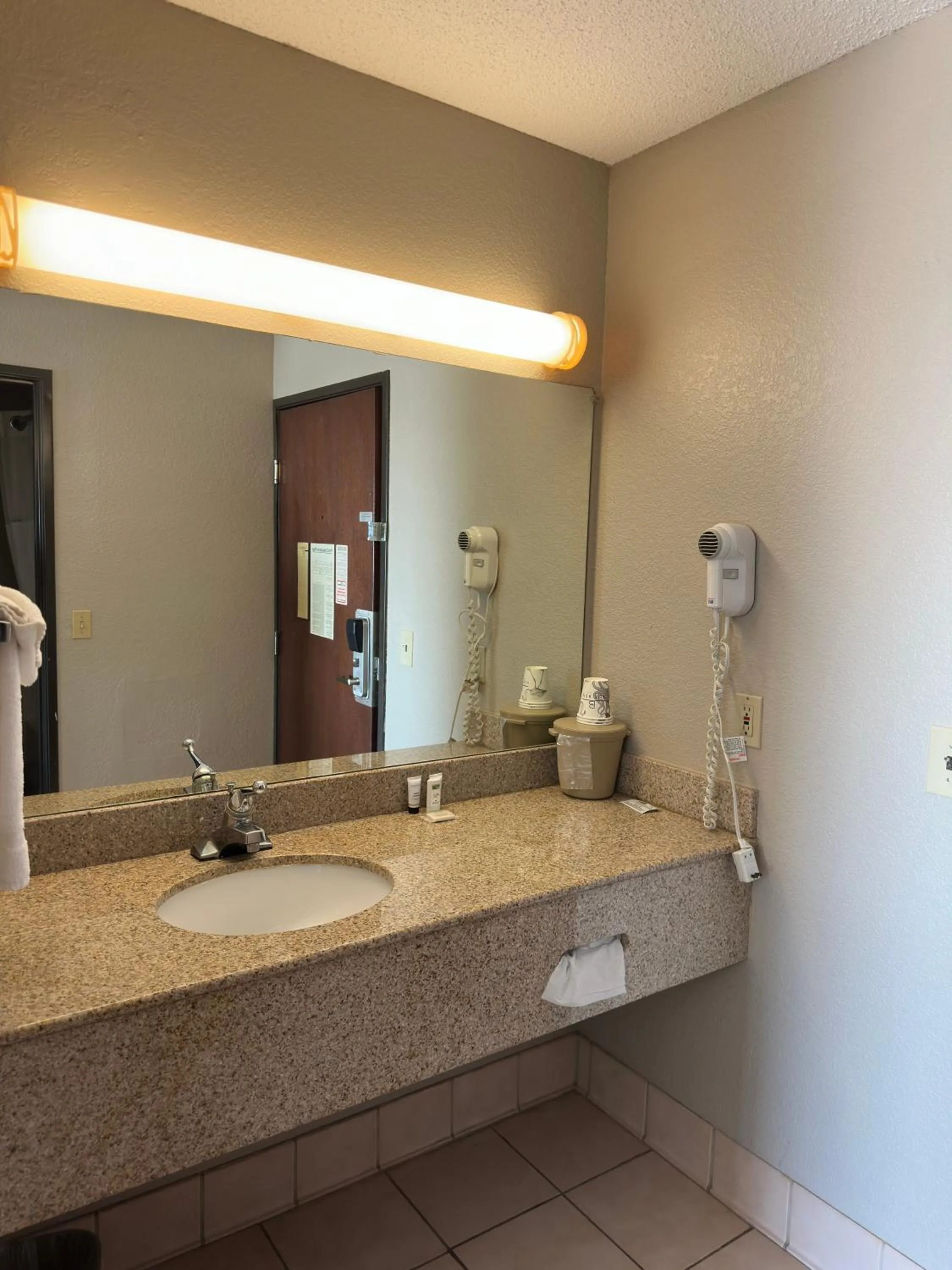 Baymont Inn & Suites by Wyndham Lincoln NE