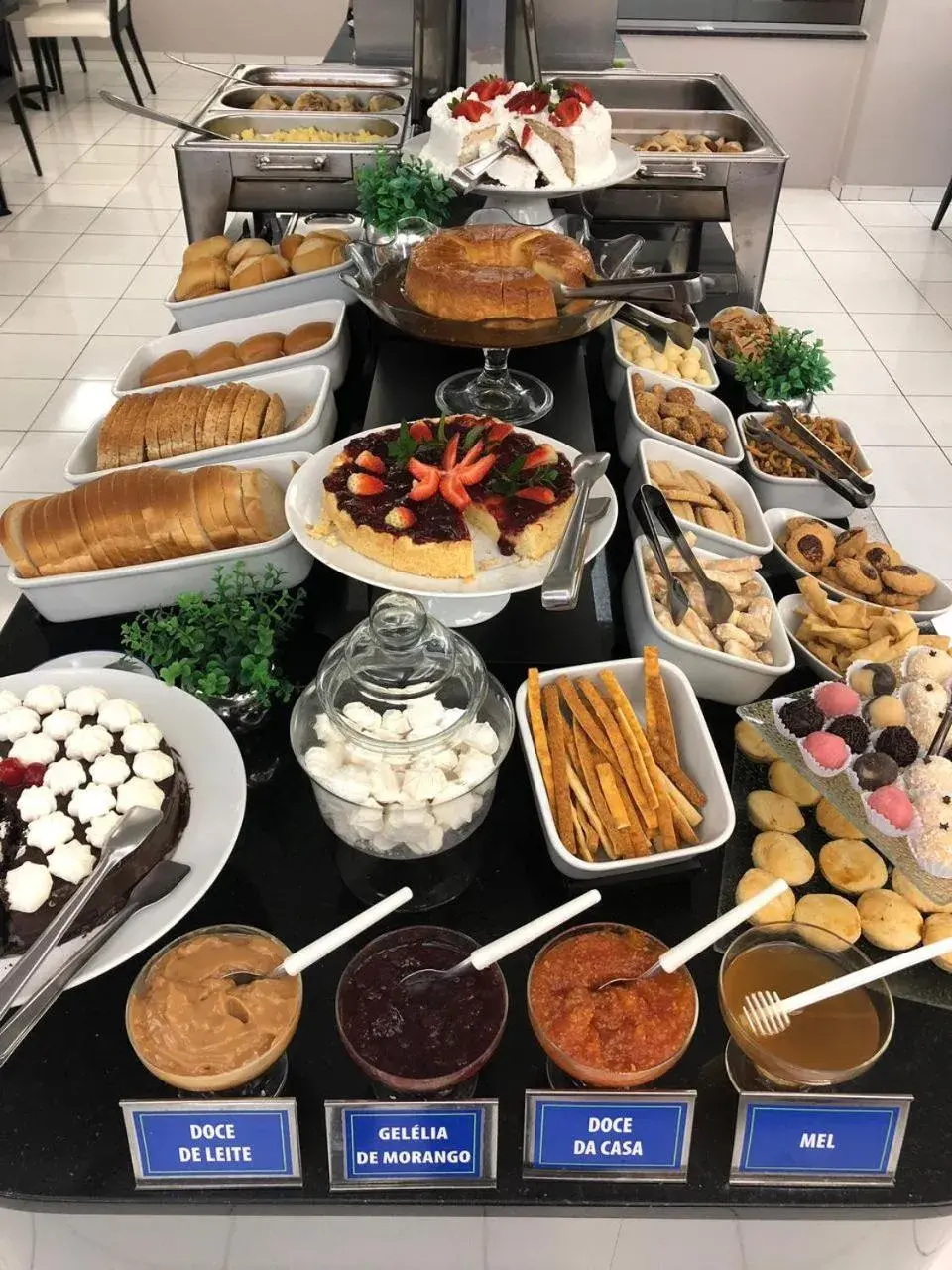 Restaurant/places to eat in Tri Hotel Centro Chapecó Restaurant/places to eat in Tri Hotel Centro Chapecó