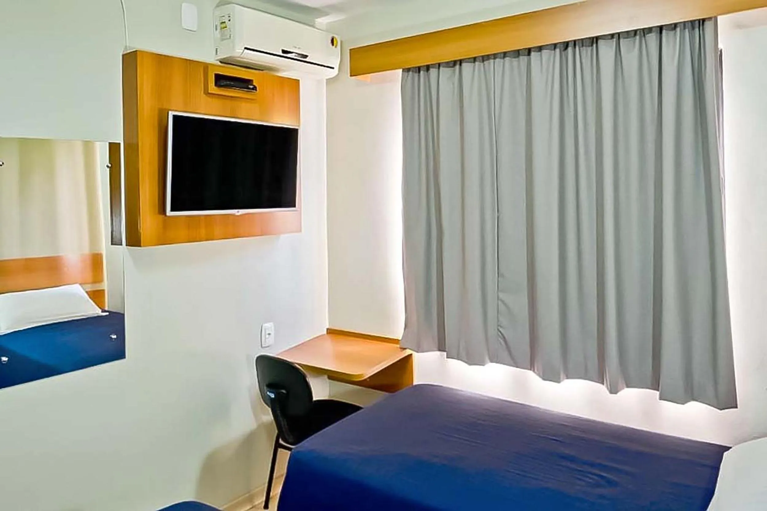 TV and multimedia, Bed in Tri Hotel Centro Chapecó