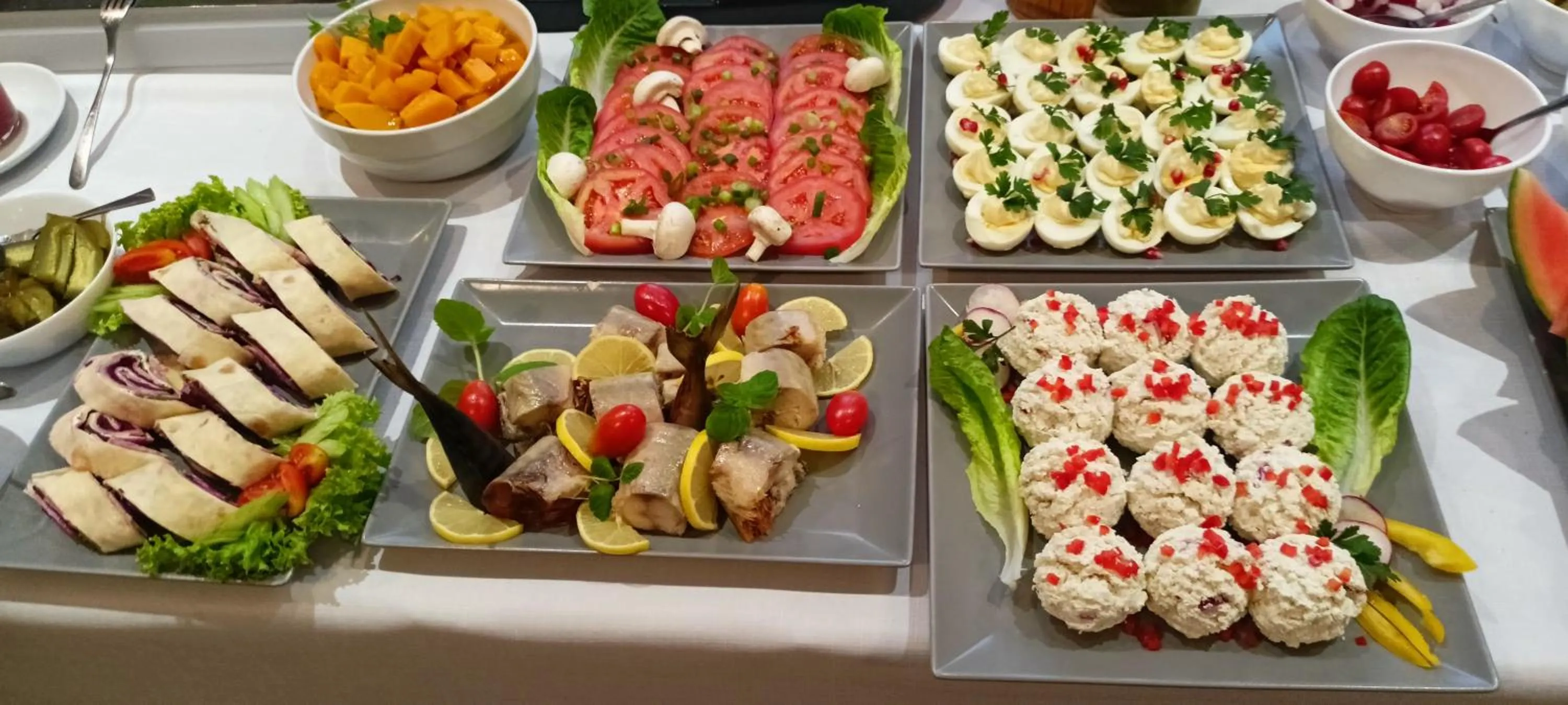 Breakfast in Hotel Diamond w Białym Dworku