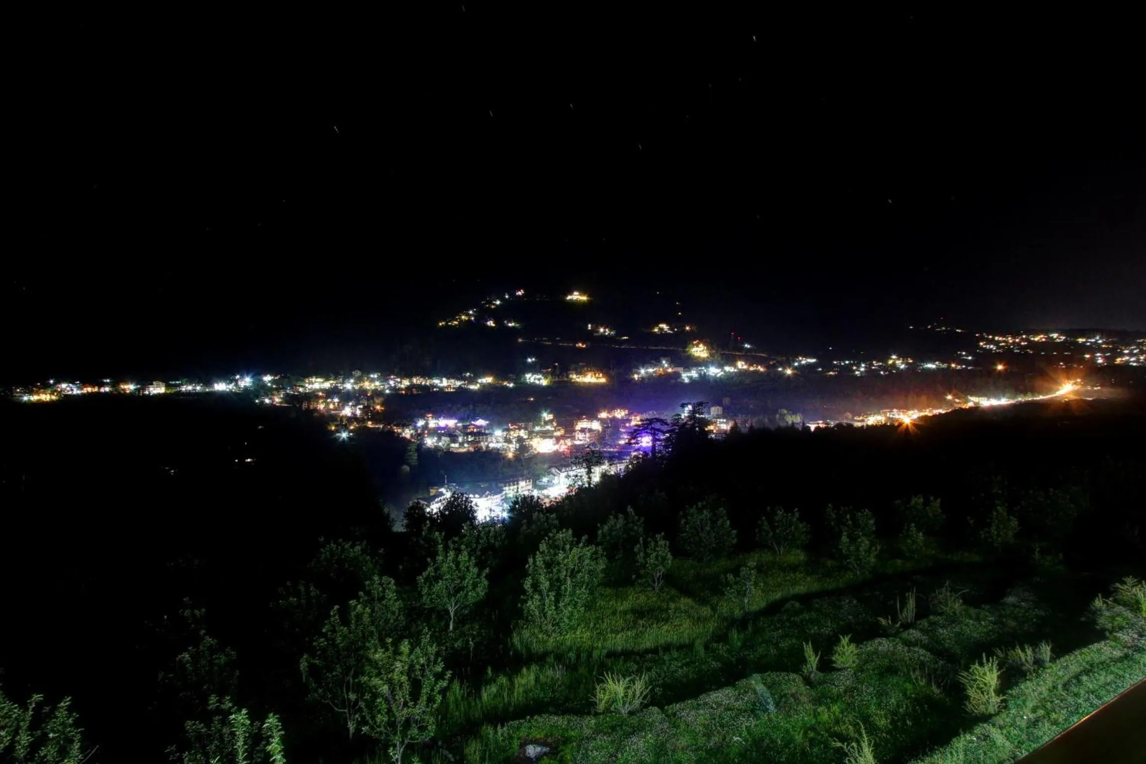 City view in Hotel Mountain face by Snow City Hotels