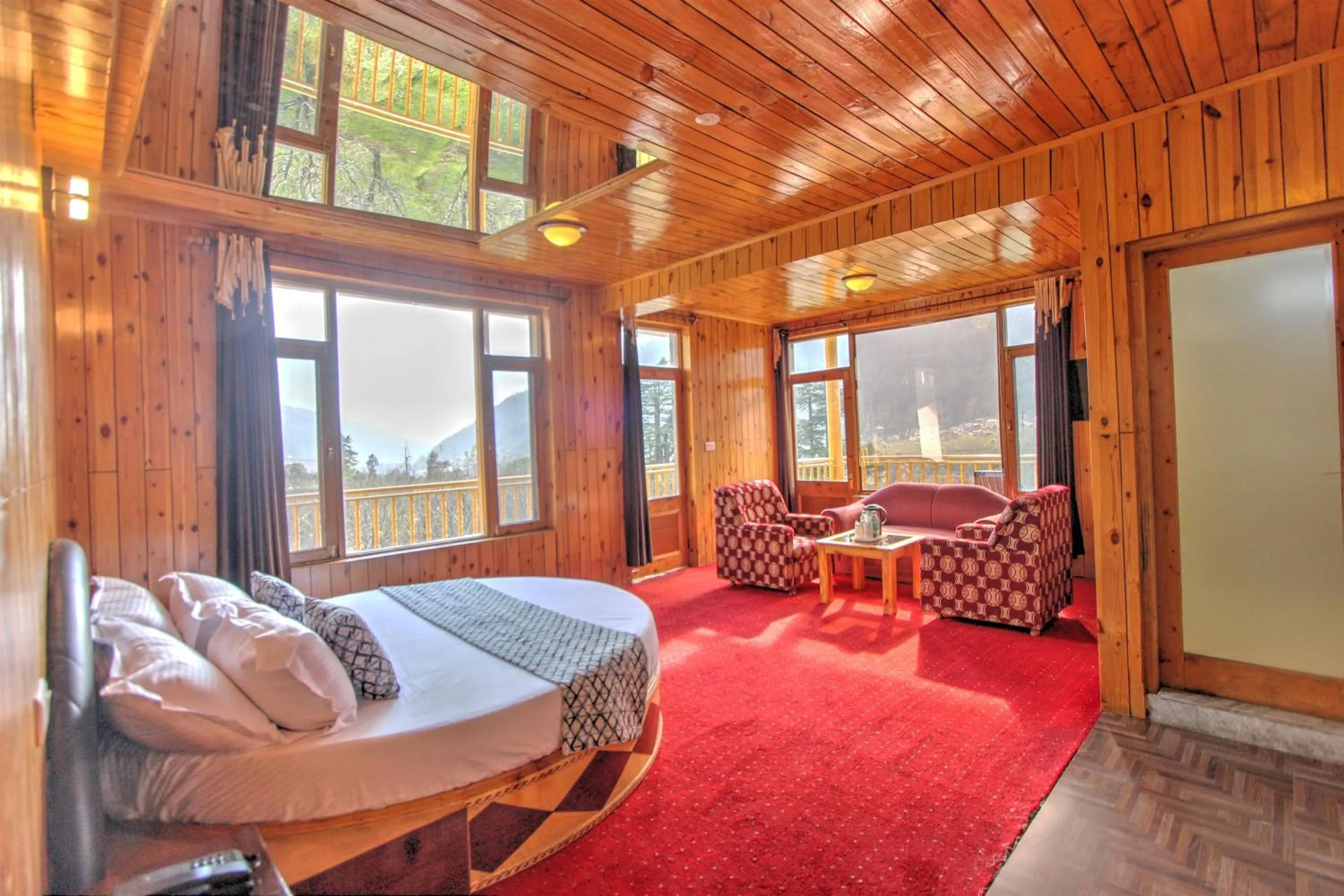 Bedroom, Bed in Hotel Mountain face by Snow City Hotels