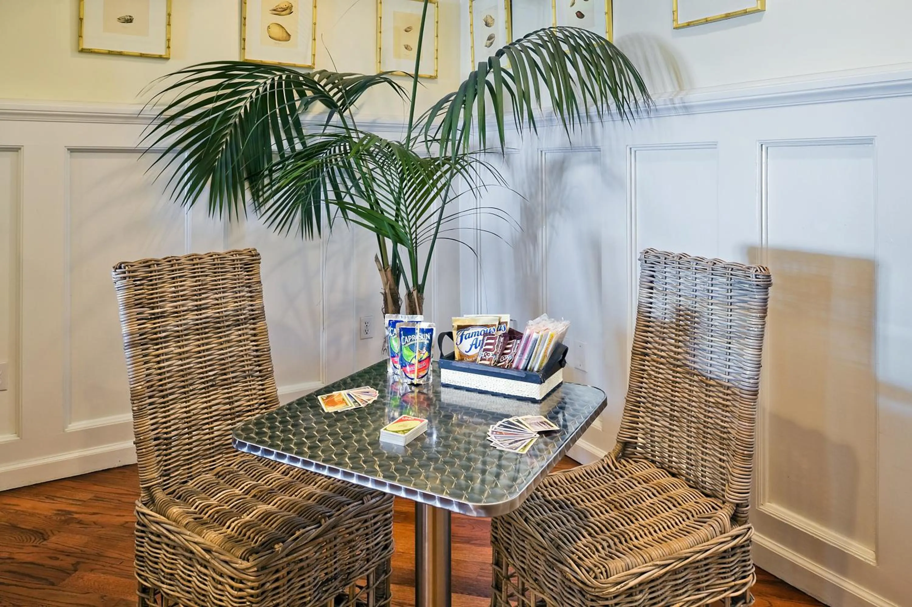 Decorative detail in Newport Beach Hotel