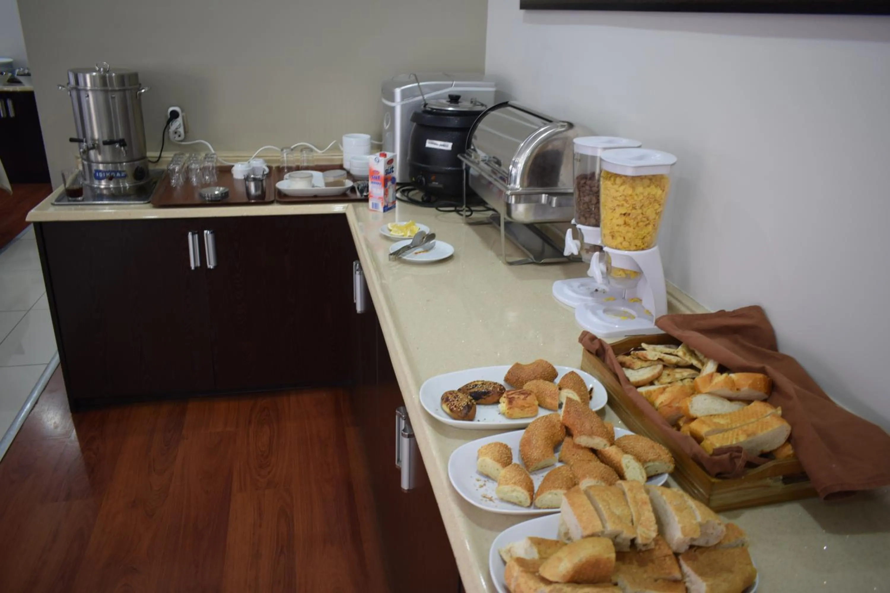 Buffet breakfast in Hosta Otel