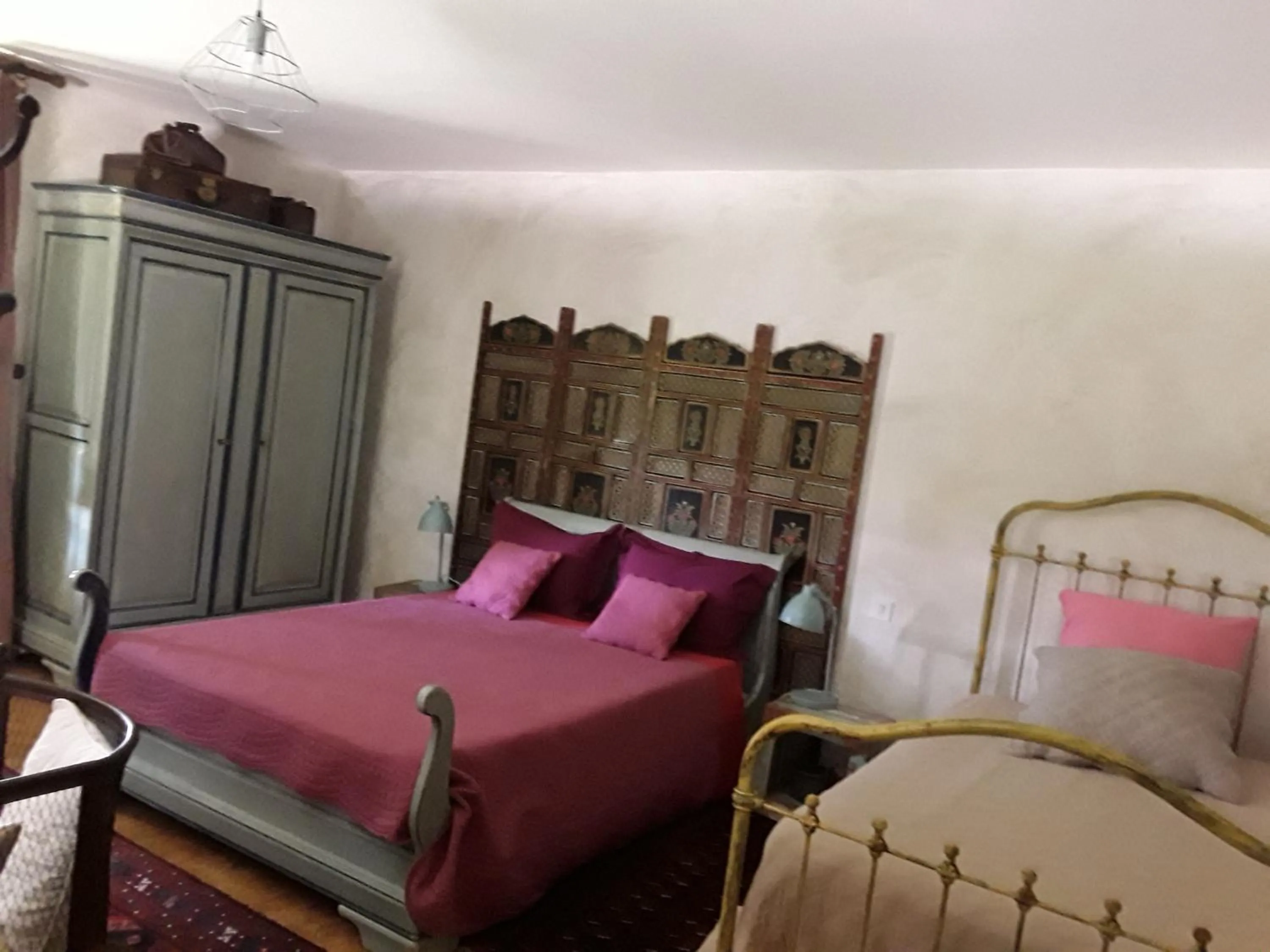 Photo of the whole room in La mare aux canards