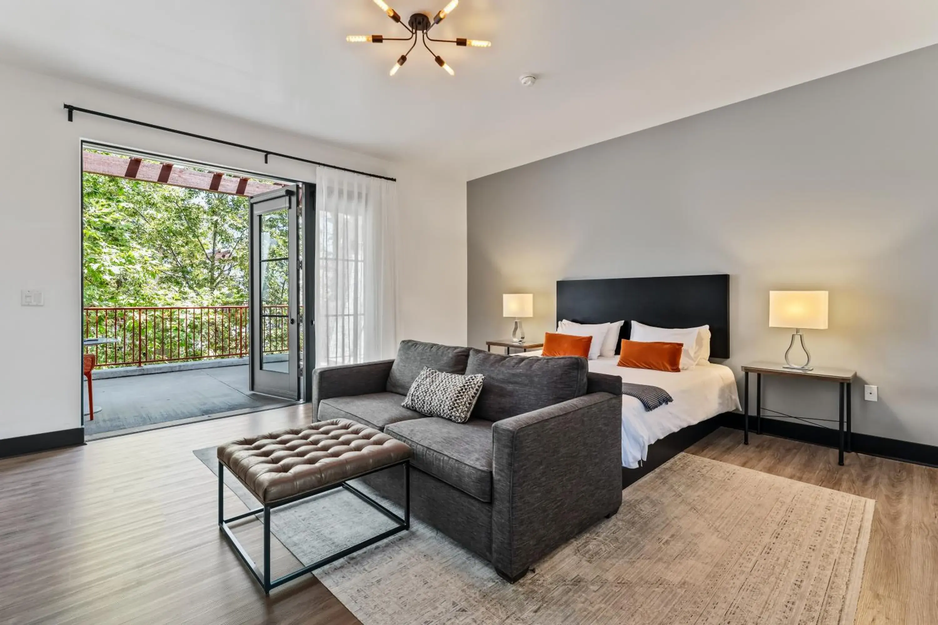 Bed in Hotel Casa 425 + Lounge, A Four Sisters Inn Bed in Hotel Casa 425 + Lounge, A Four Sisters Inn