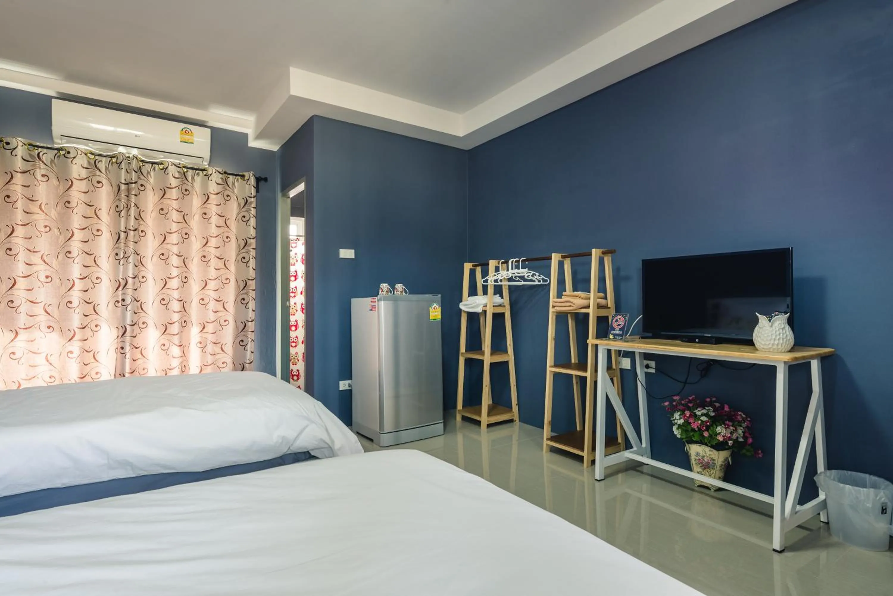 Decorative detail, Bed in Sweet Dreams