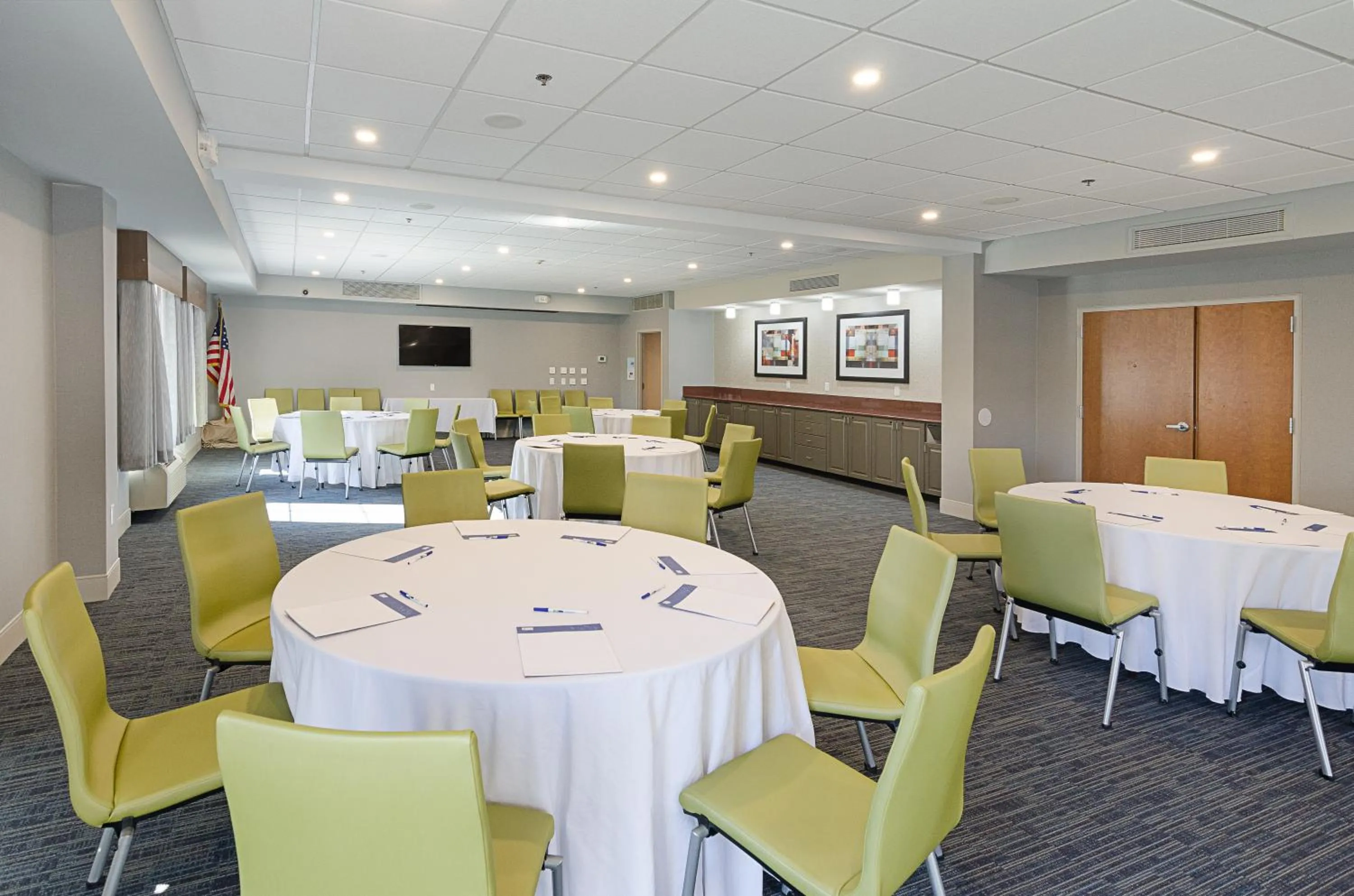 Meeting/conference room in Holiday Inn Express Lexington by IHG
