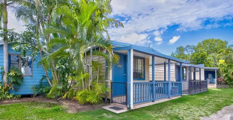 Property building in Kurrimine Beach Holiday Park