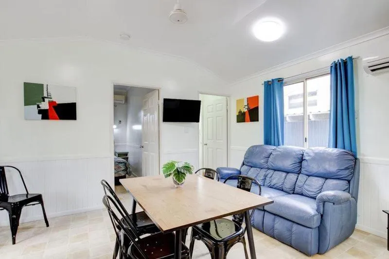 Living room in Kurrimine Beach Holiday Park