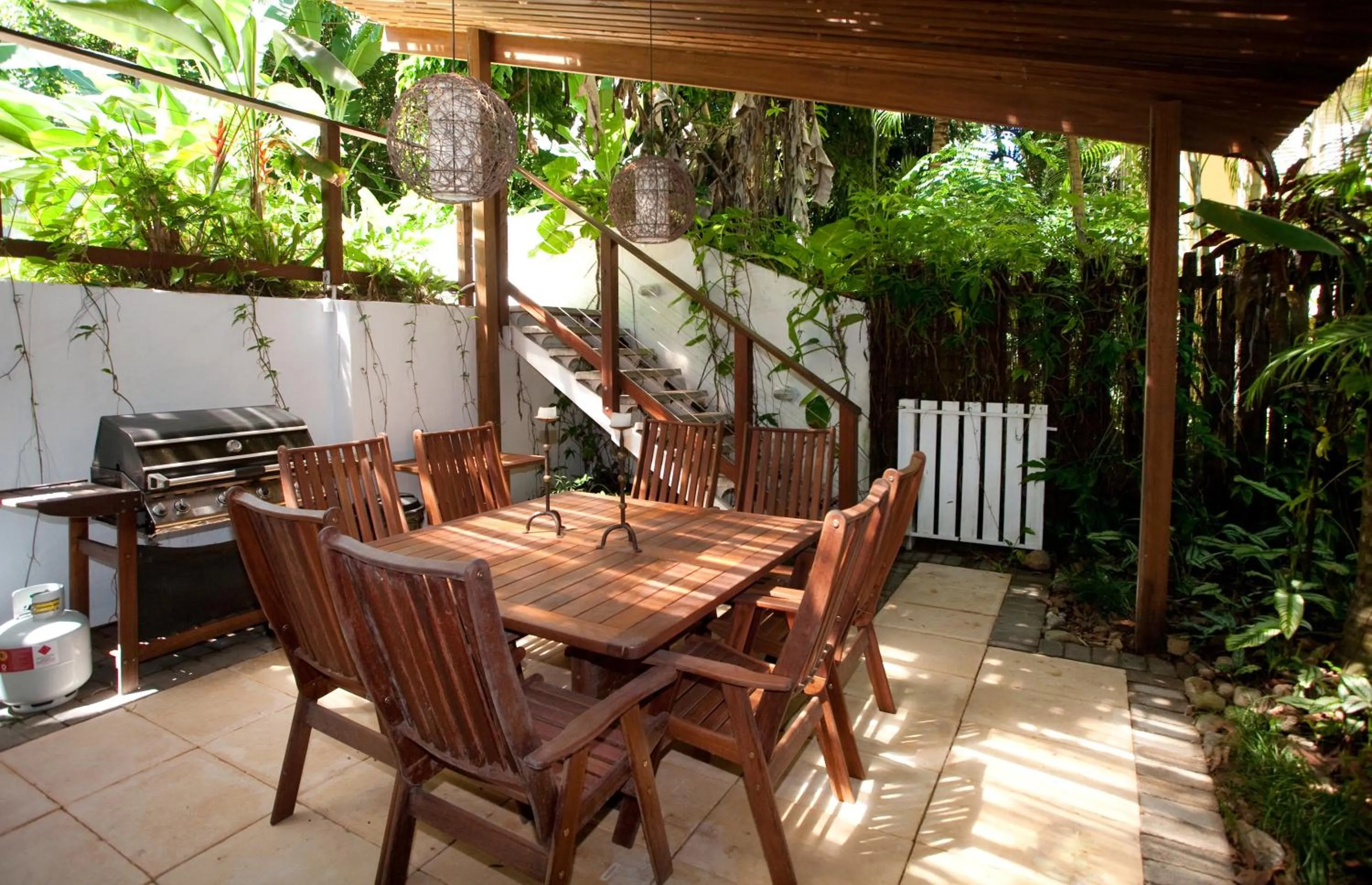 BBQ facilities in Coral Sea Villas