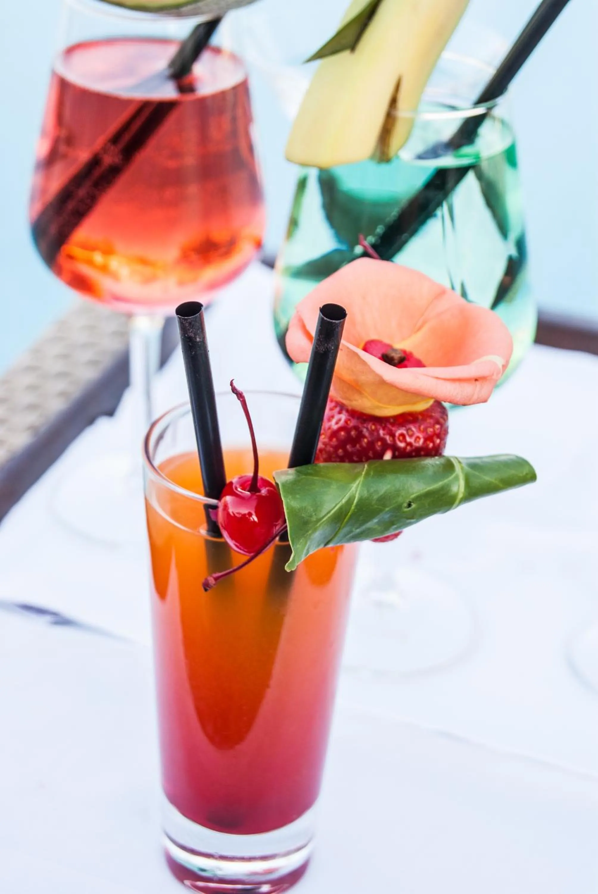 Alcoholic drinks in Picciolo Etna Golf Resort & Spa, Curio Collection by Hilton