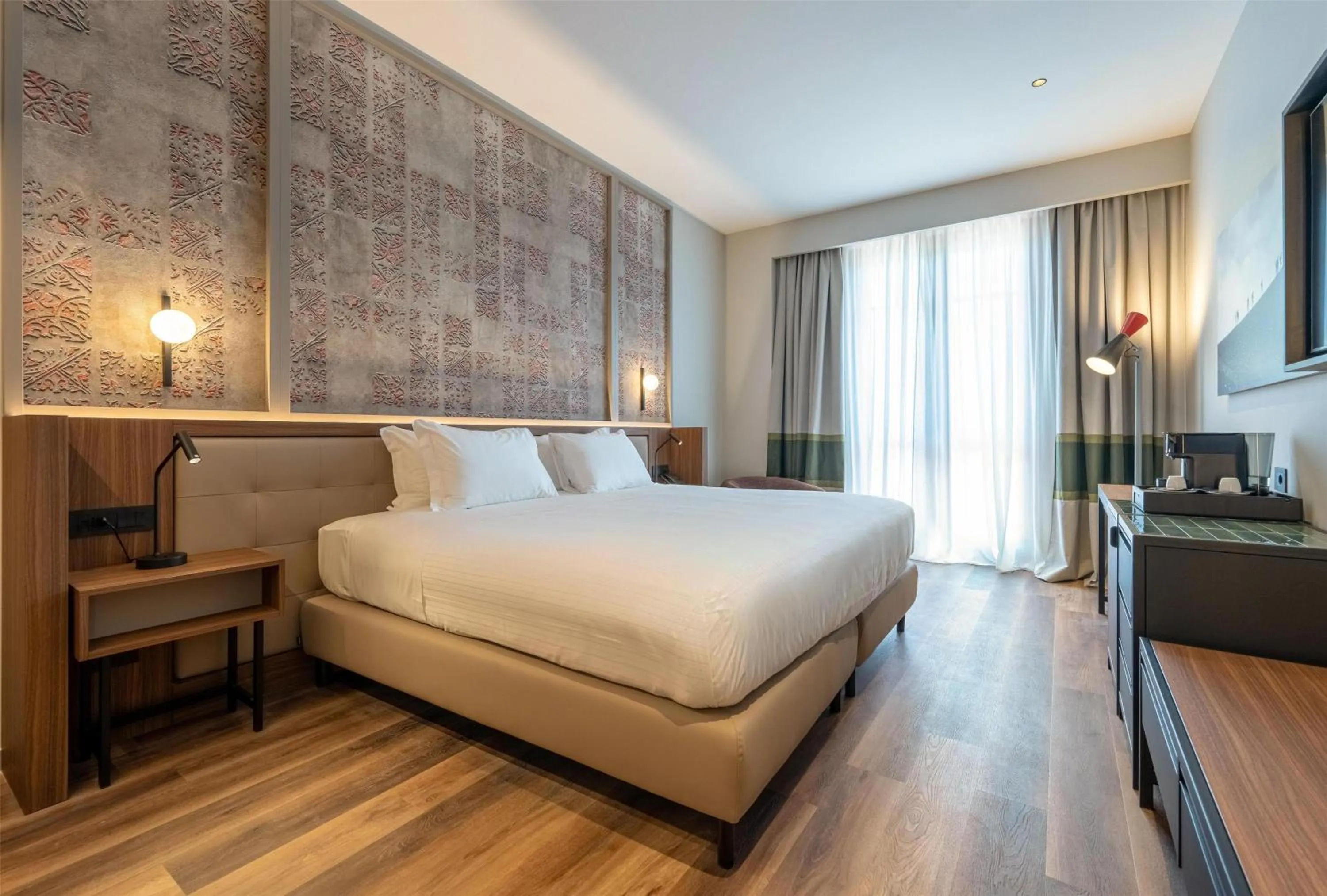 Bed in Picciolo Etna Golf Resort & Spa, Curio Collection by Hilton