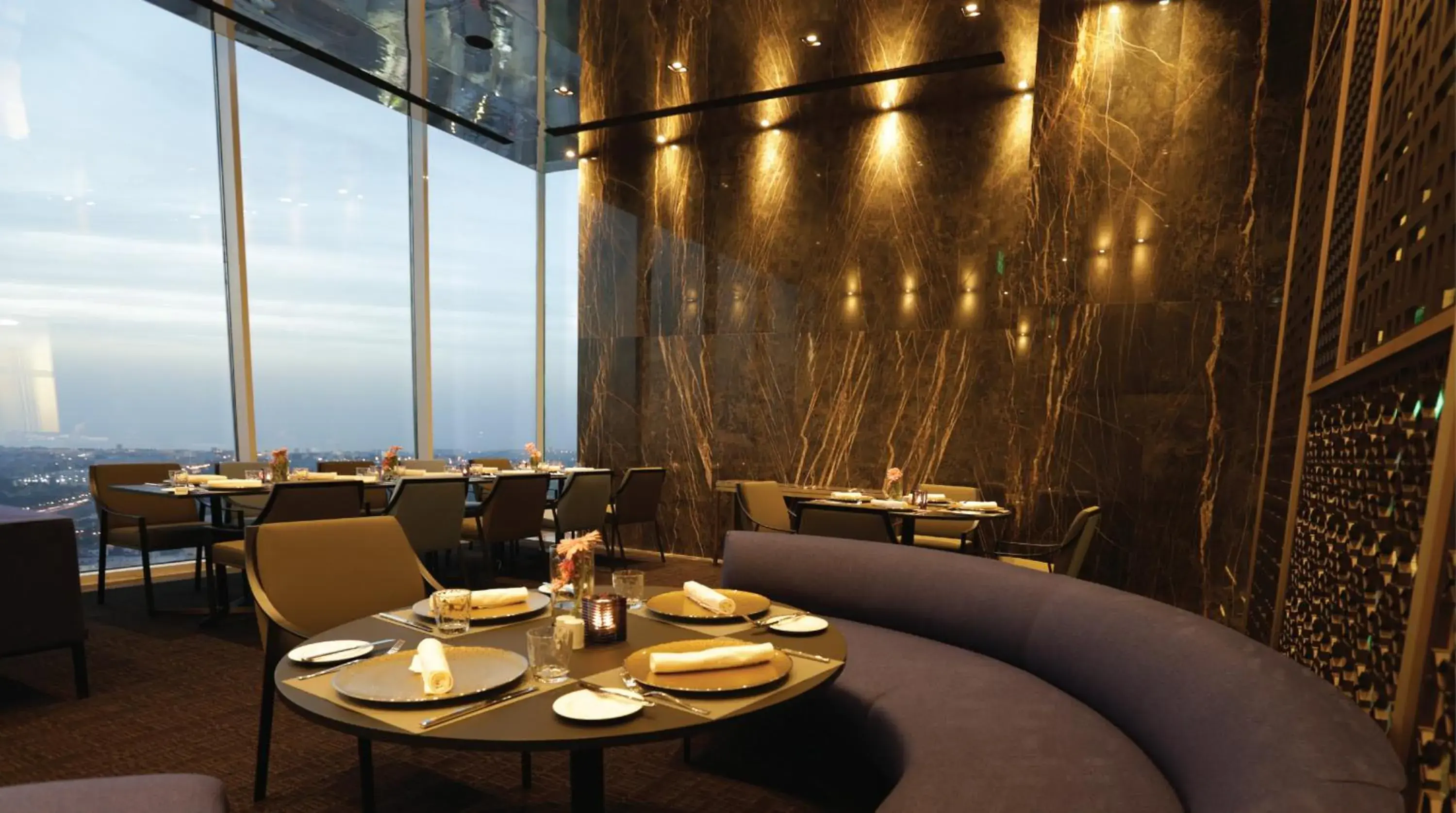 Restaurant/places to eat in Holiday Inn Algiers - Cheraga Tower by IHG Restaurant/places to eat in Holiday Inn Algiers - Cheraga Tower by IHG