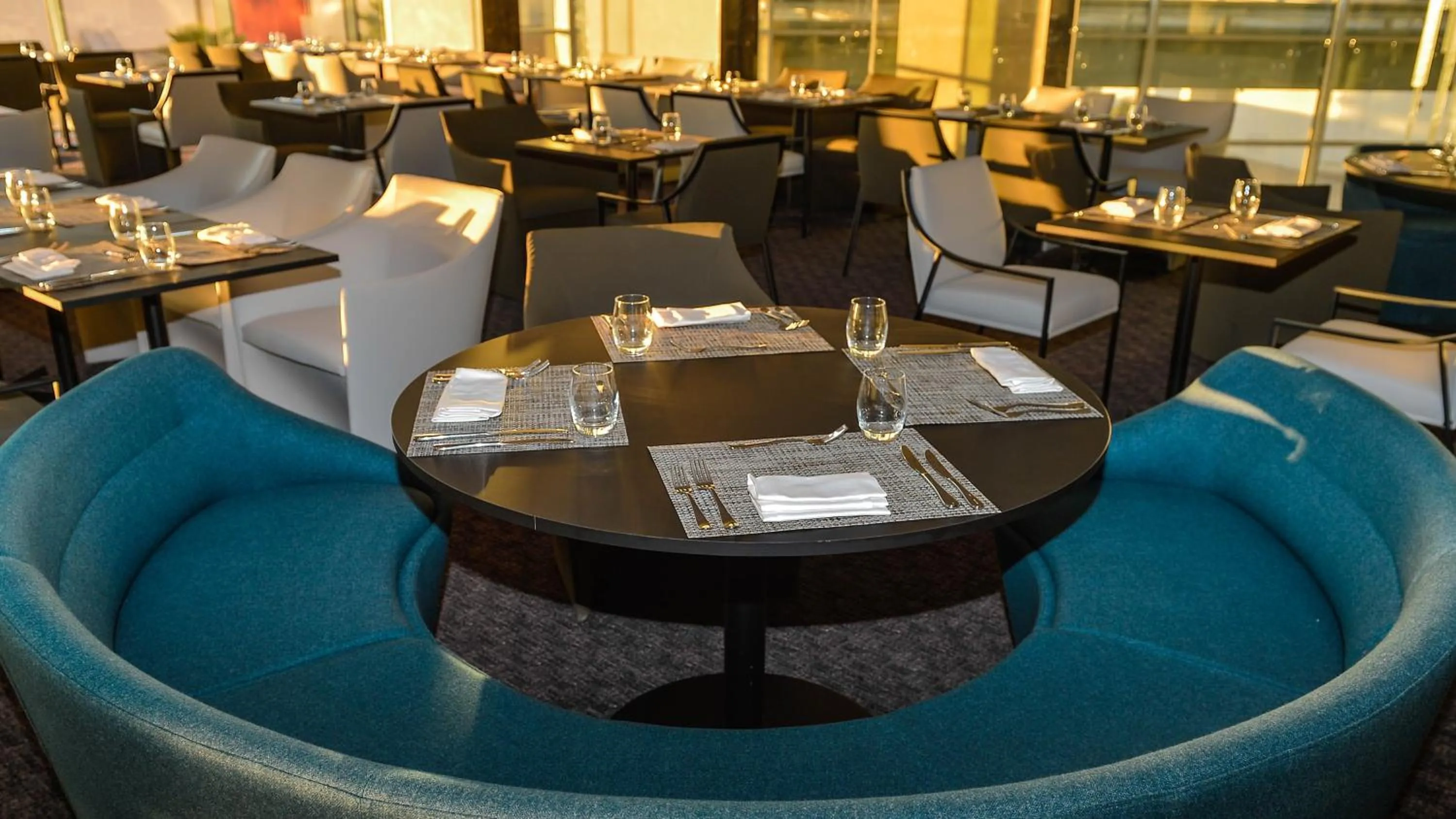 Restaurant/places to eat in Holiday Inn Algiers - Cheraga Tower by IHG