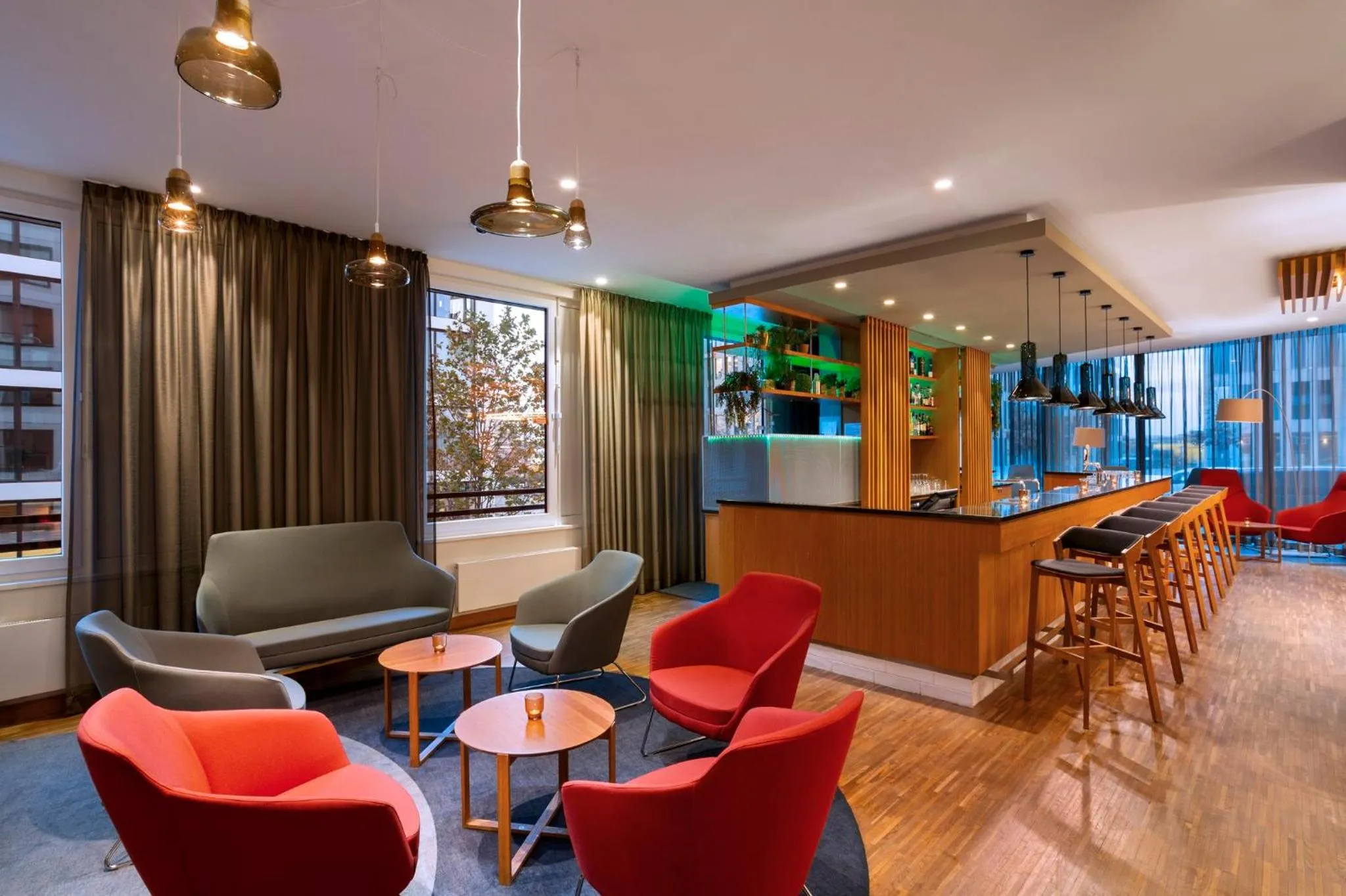 Lounge or bar in Holiday Inn Express Munich City West by IHG